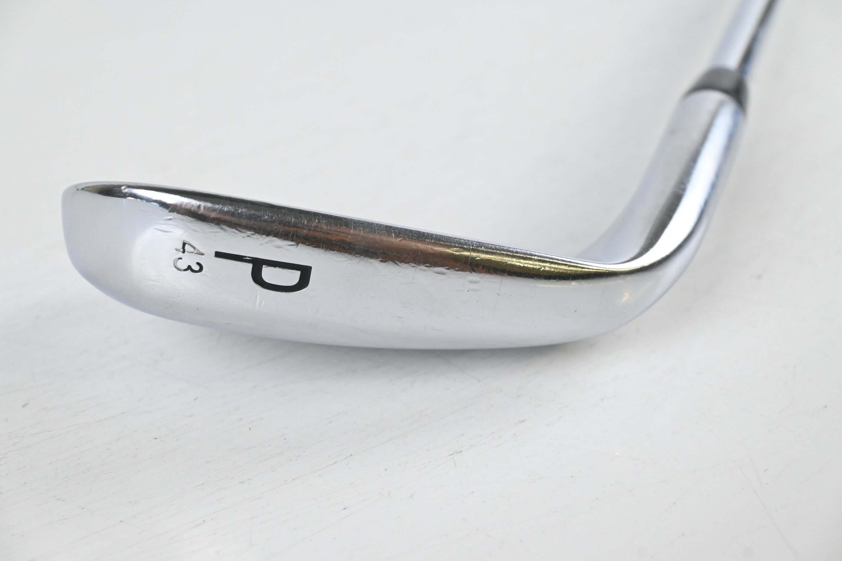 Titleist T200 2019 Pitching Wedge / 43 Degree / Regular Flex AMT Red R300