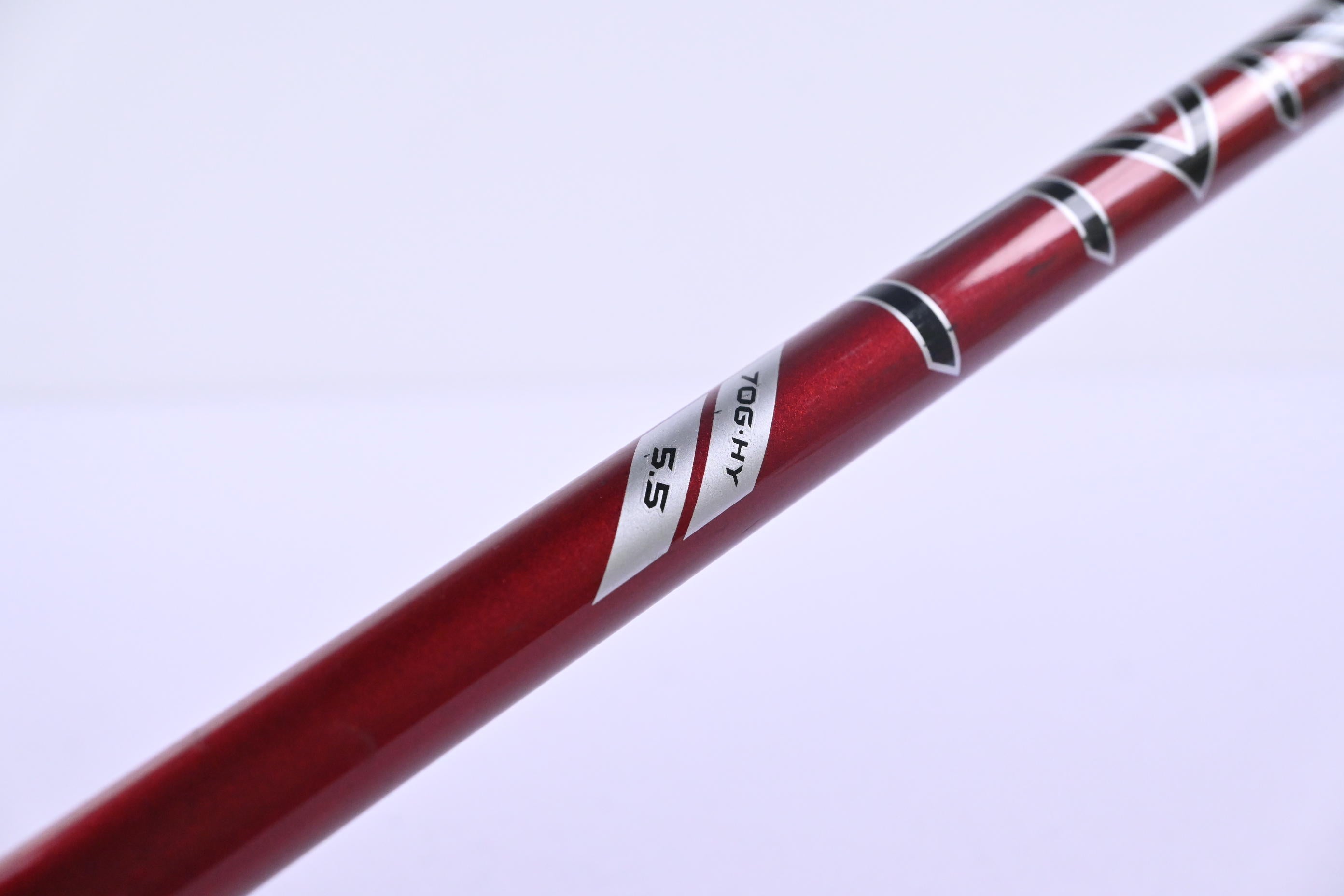 Wilson DYNAPWR 2025 #6 Hybrid / 28 Degree / Regular Flex Denali Red 70 Shaft