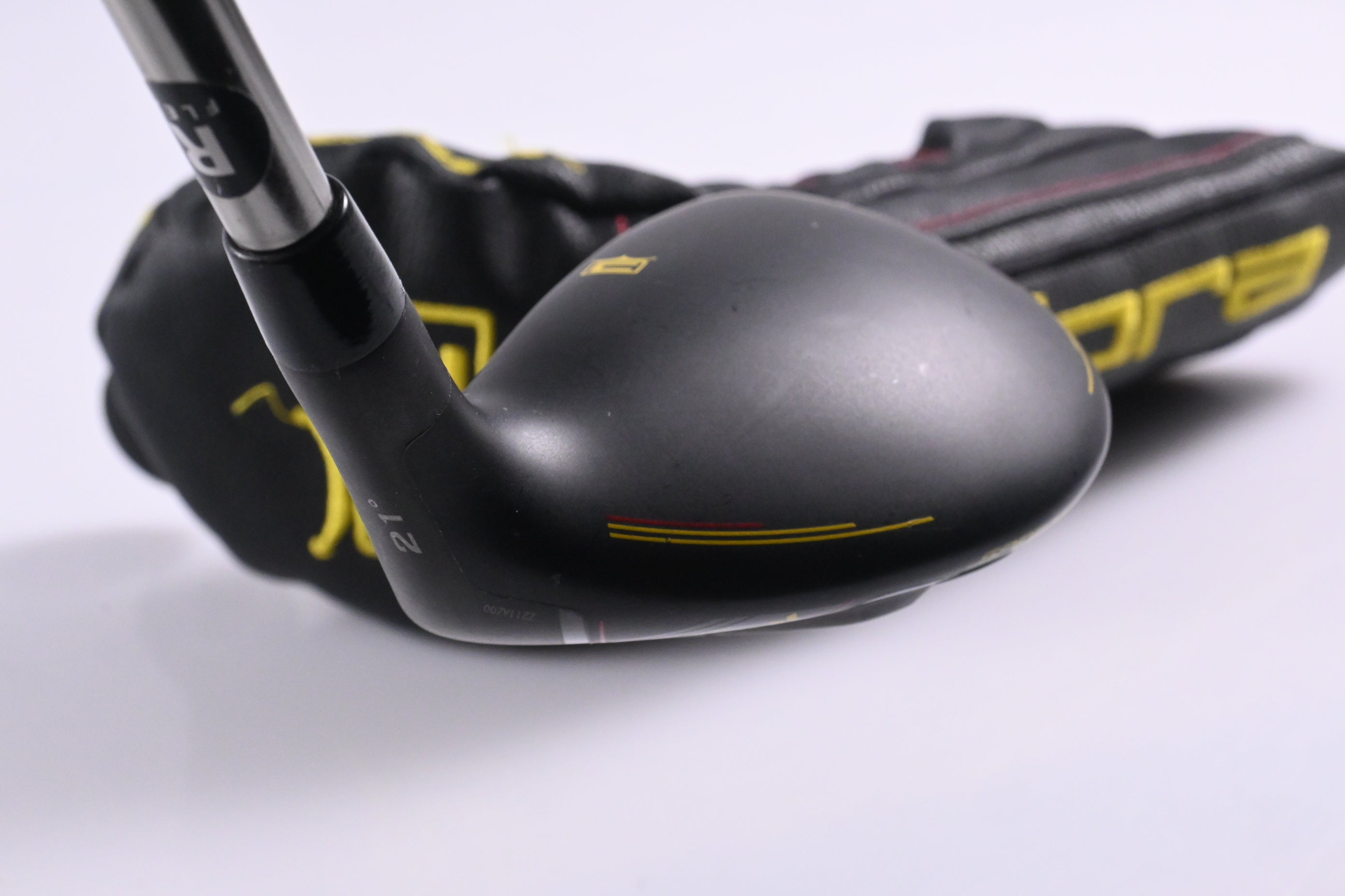 Cobra King #4 Hybrid / 21 Degree / Regular Flex UST Mamiya Recoil ESX 480 Shaft