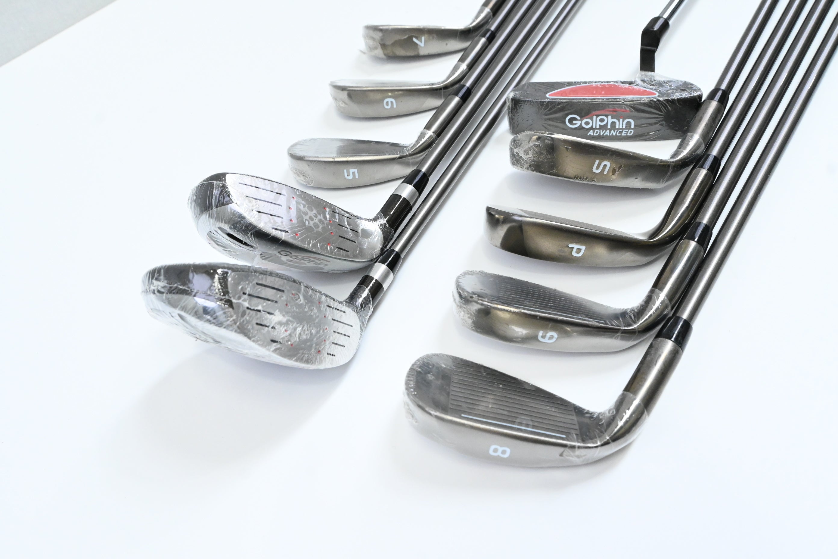 Junior Golphin 910 Package Set / Wood, Hybrid, Irons, Putter, Bag