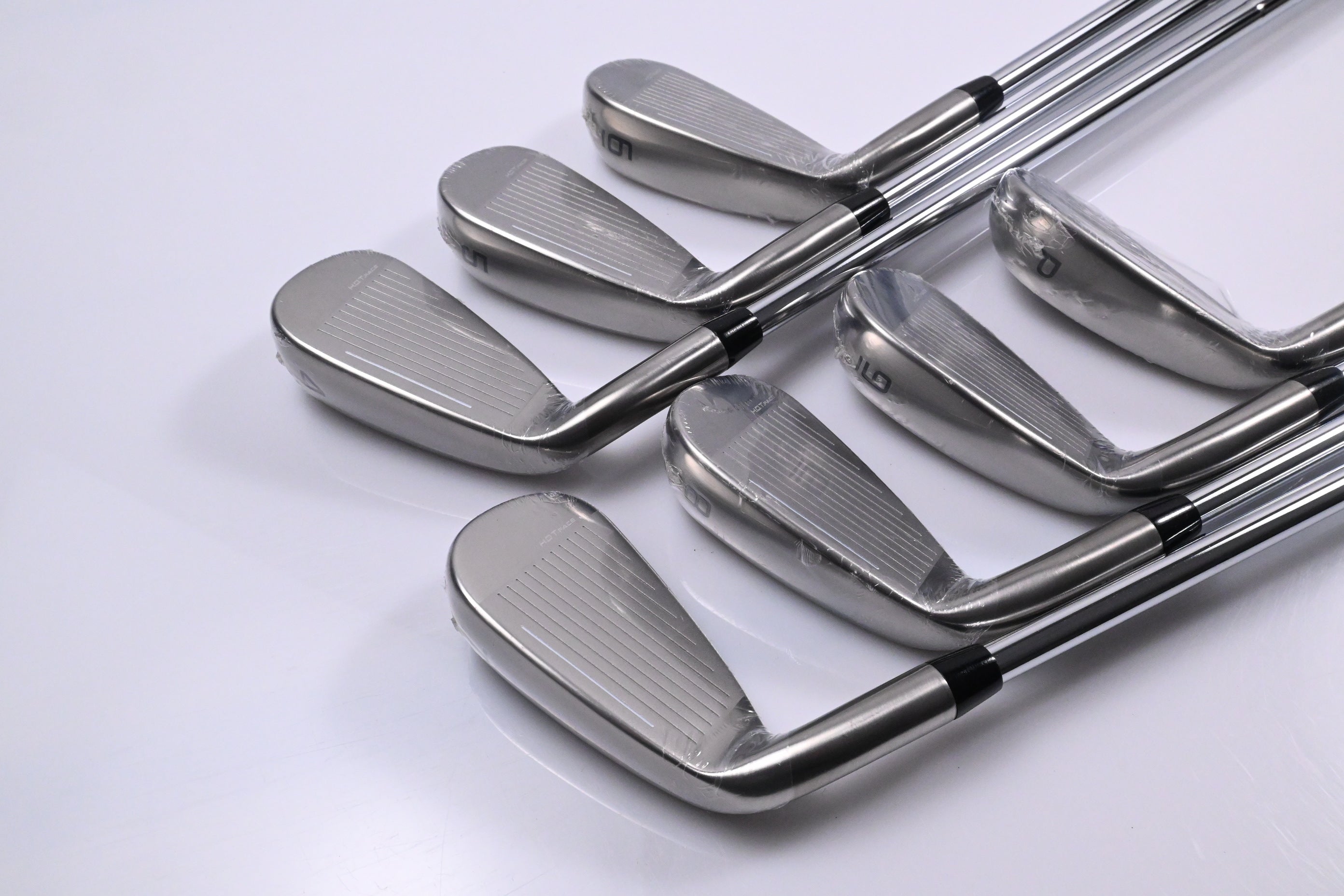 Cobra DS-Adapt Max Irons / 4-PW / Regular Flex KBS Tour Lite Shats
