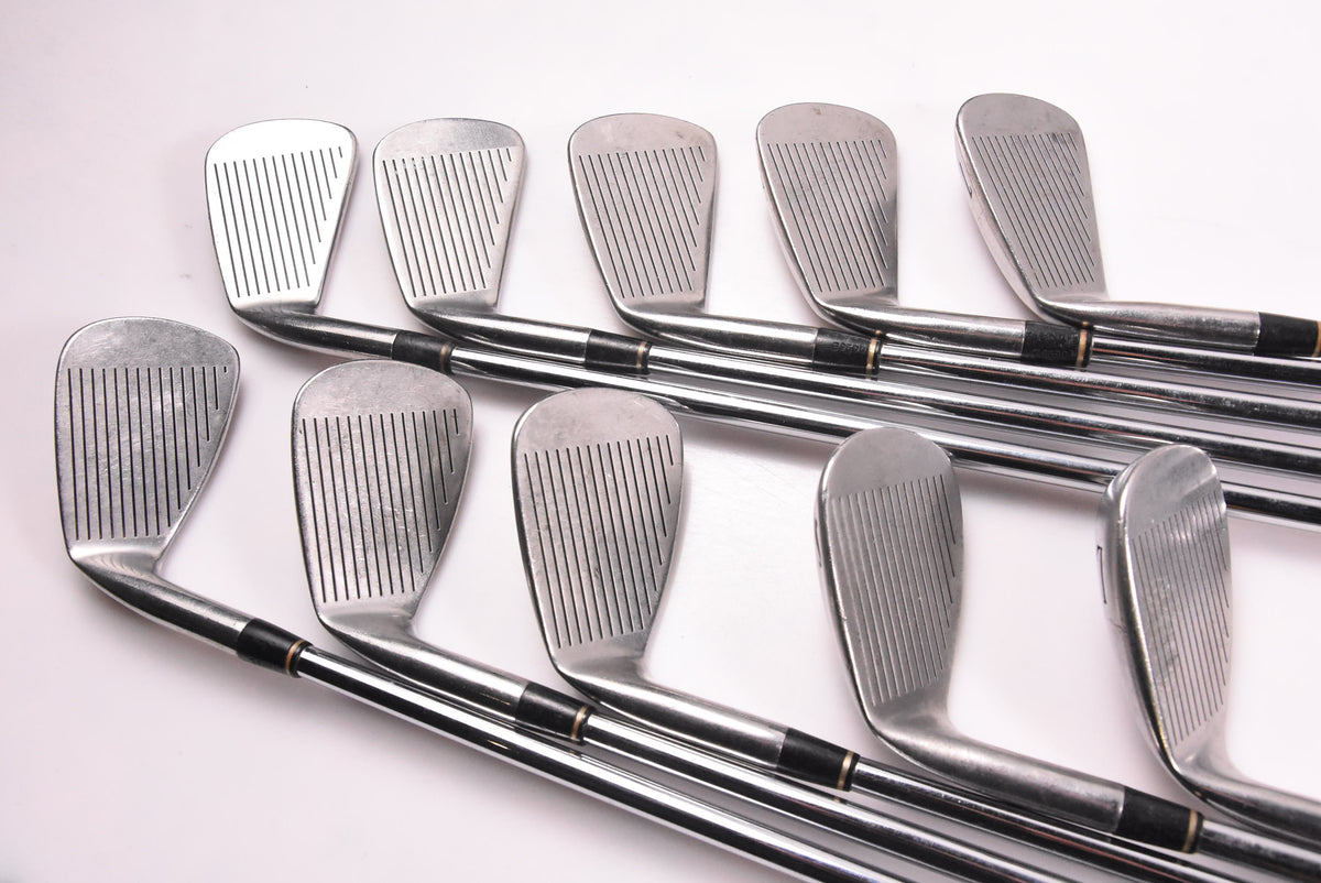 Titleist DCI 962 Irons / 3-PW+SW+LW / Regular Flex Titleist Tri Spec Shafts