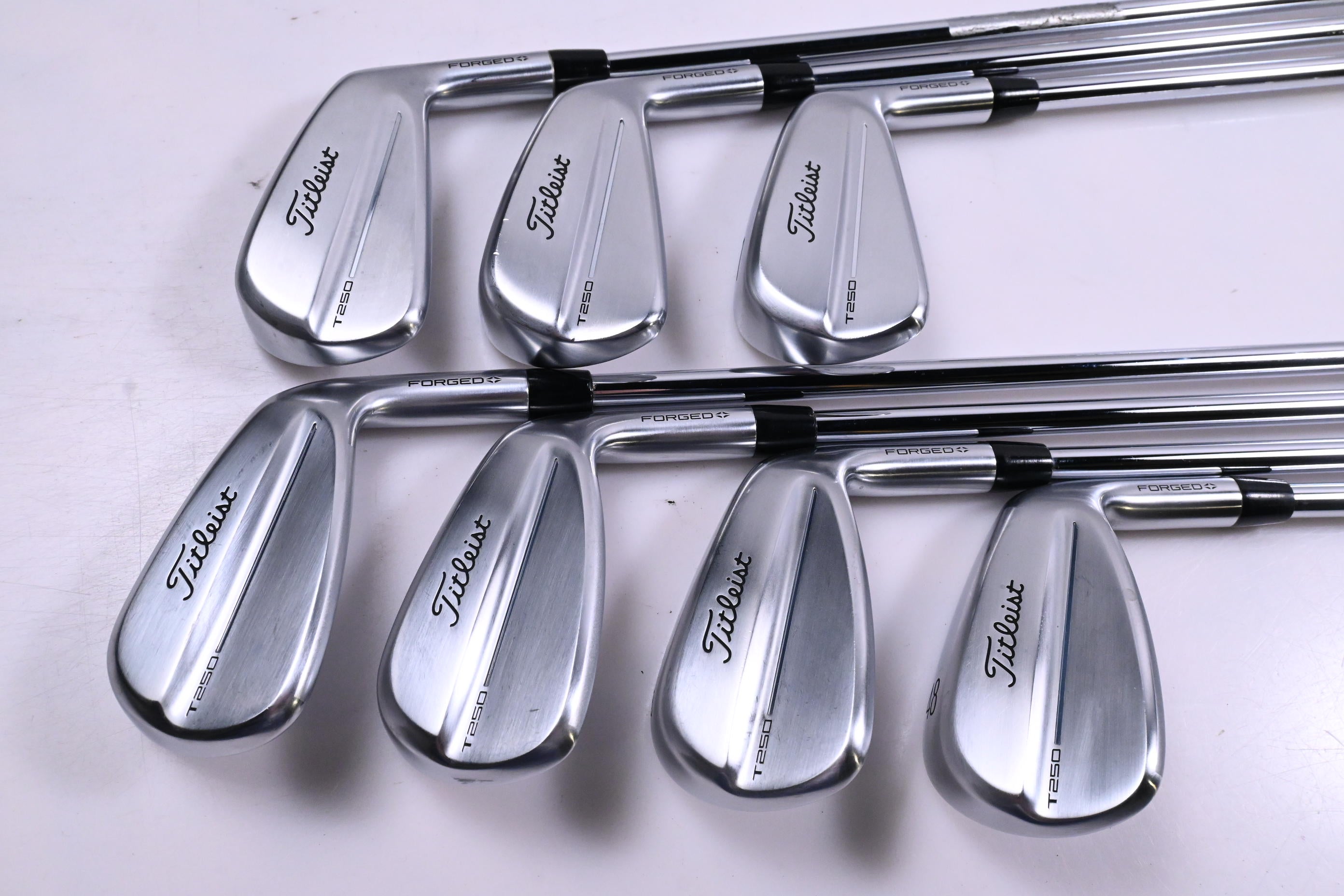 Titleist T250 2025 Irons / 5-PW+48° / Regular Flex AMT Black Shafts