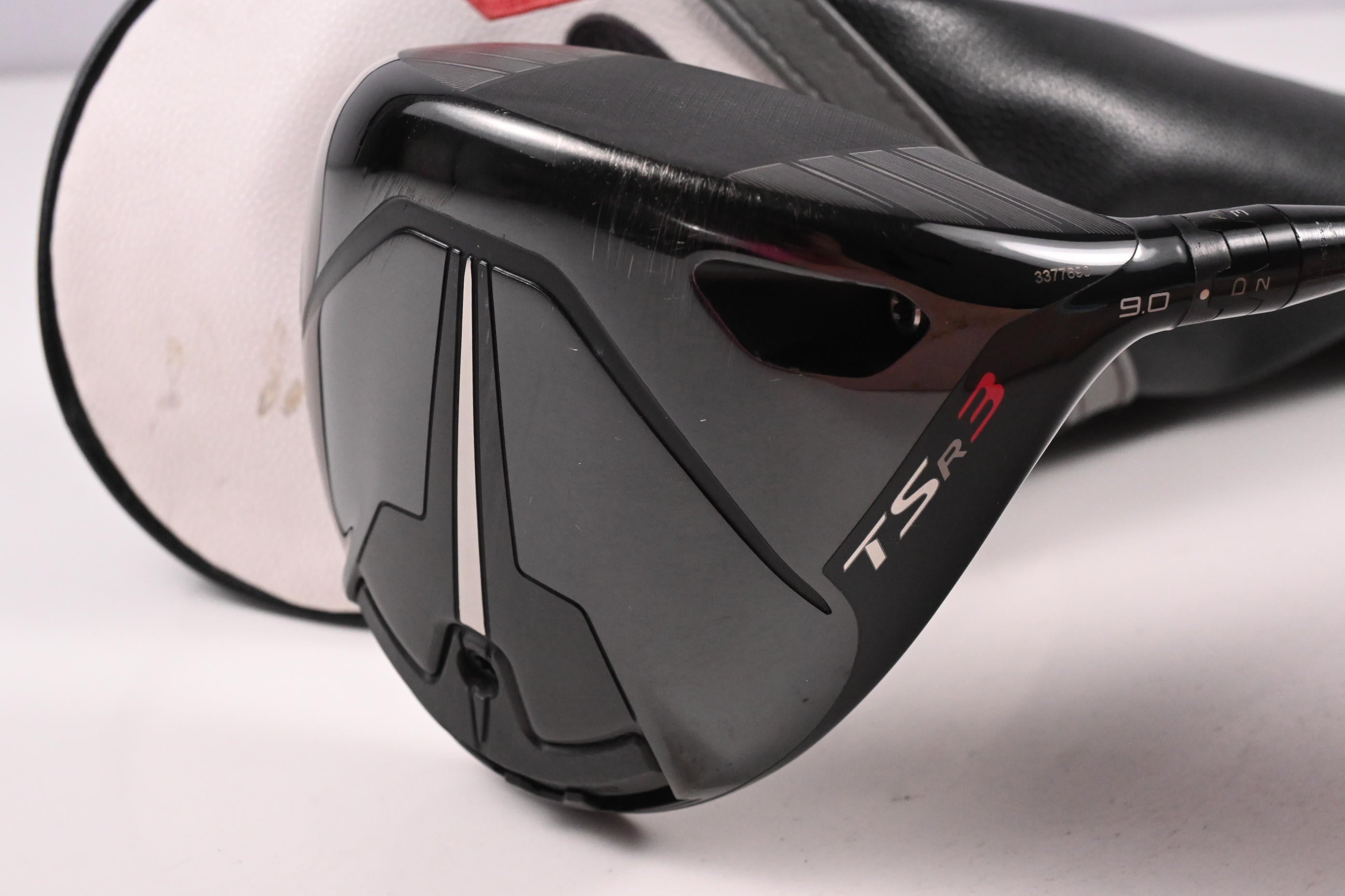 Titleist TSR3 Driver / 9 Degree / Stiff Flex HZRDUS Smoke RDX Black 60 Shaft