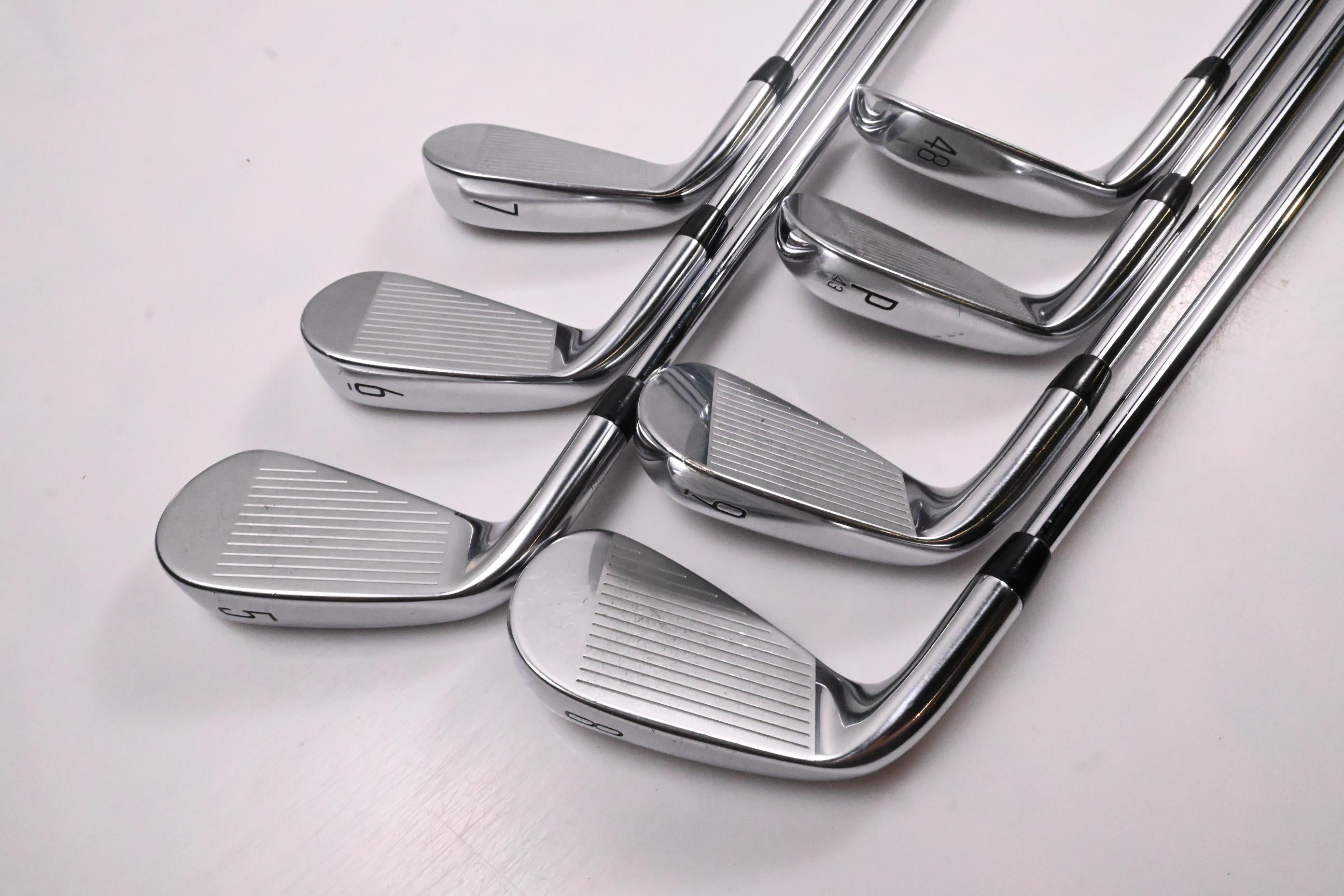 Titleist T350 Irons / 5-PW+GW / Regular Flex Project X LZ 115 Shafts