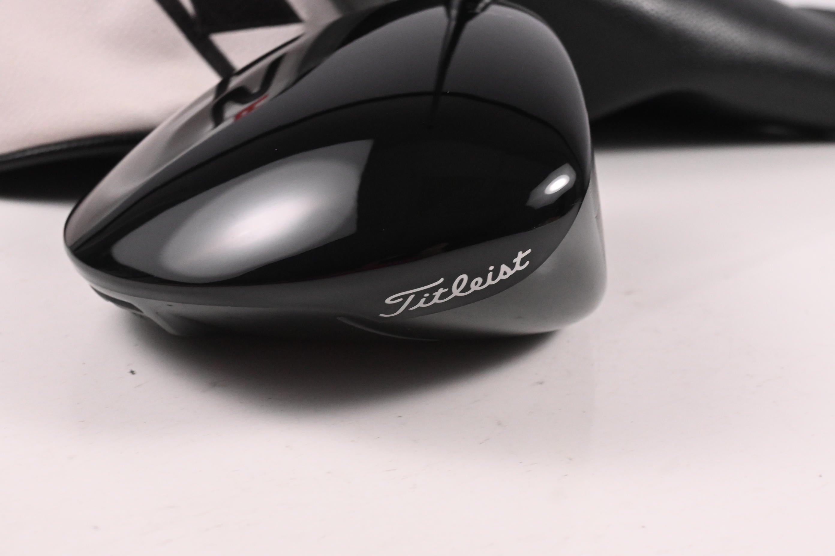 Titleist TSR3 Driver / 9 Degree / Stiff Flex HZRDUS Smoke RDX Black 60 Shaft