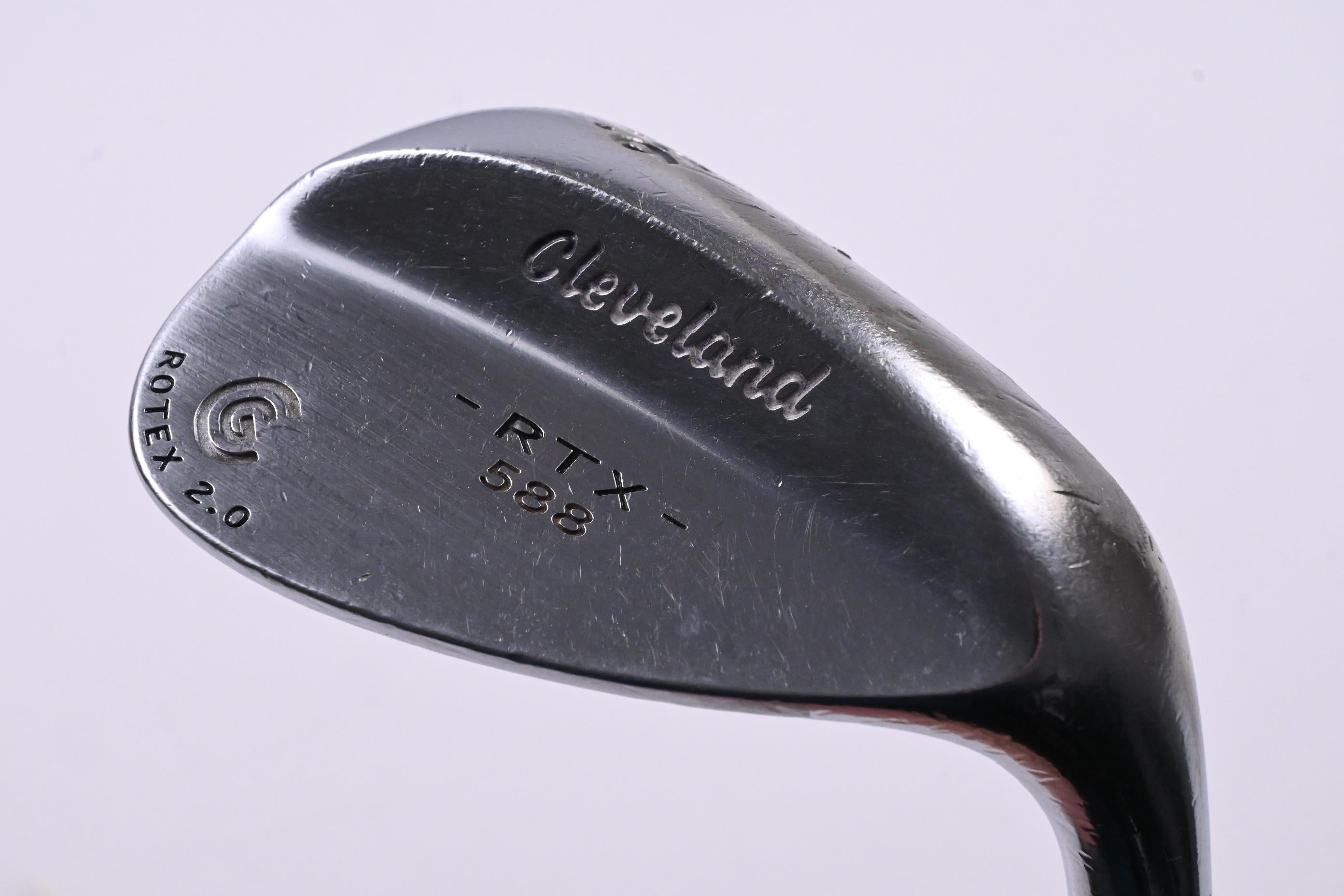 Cleveland 588 RTX 2.0 Sand Wedge / 56 Degree / Wedge Flex Dynamic Gold Shaft