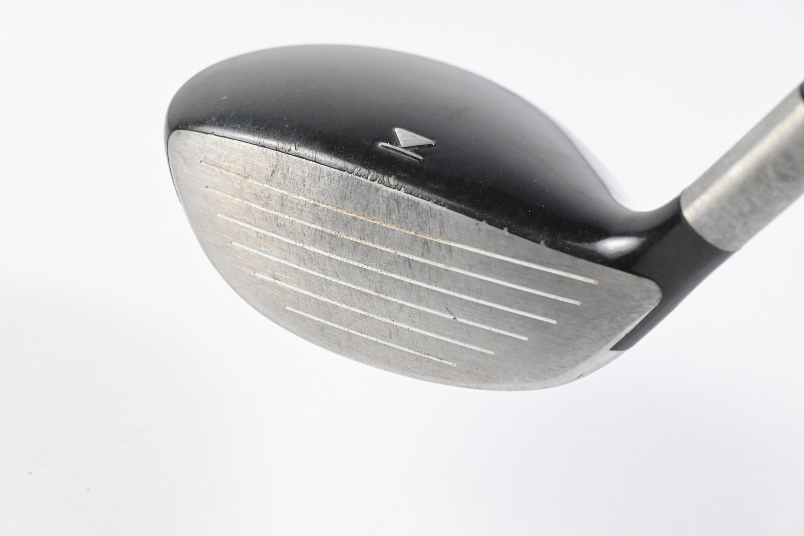 Titleist 909 F2 #3 Wood / 15.5 Degree / X-Flex Fujikura Rombax 7Z08 Shaft