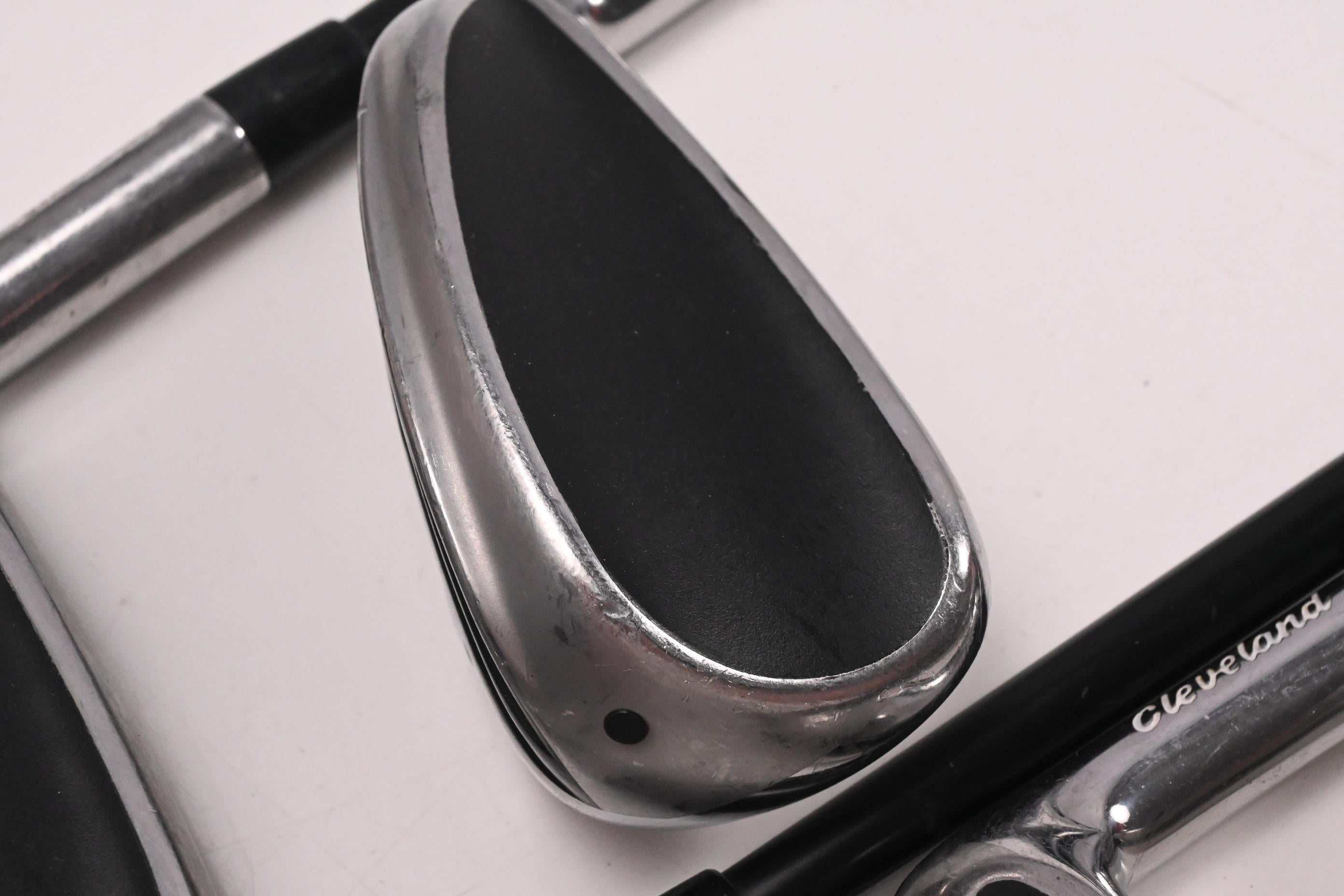 Cleveland Halo XL Full Face Irons / 6-PW / Regular Flex UST Helium Nanocore 601