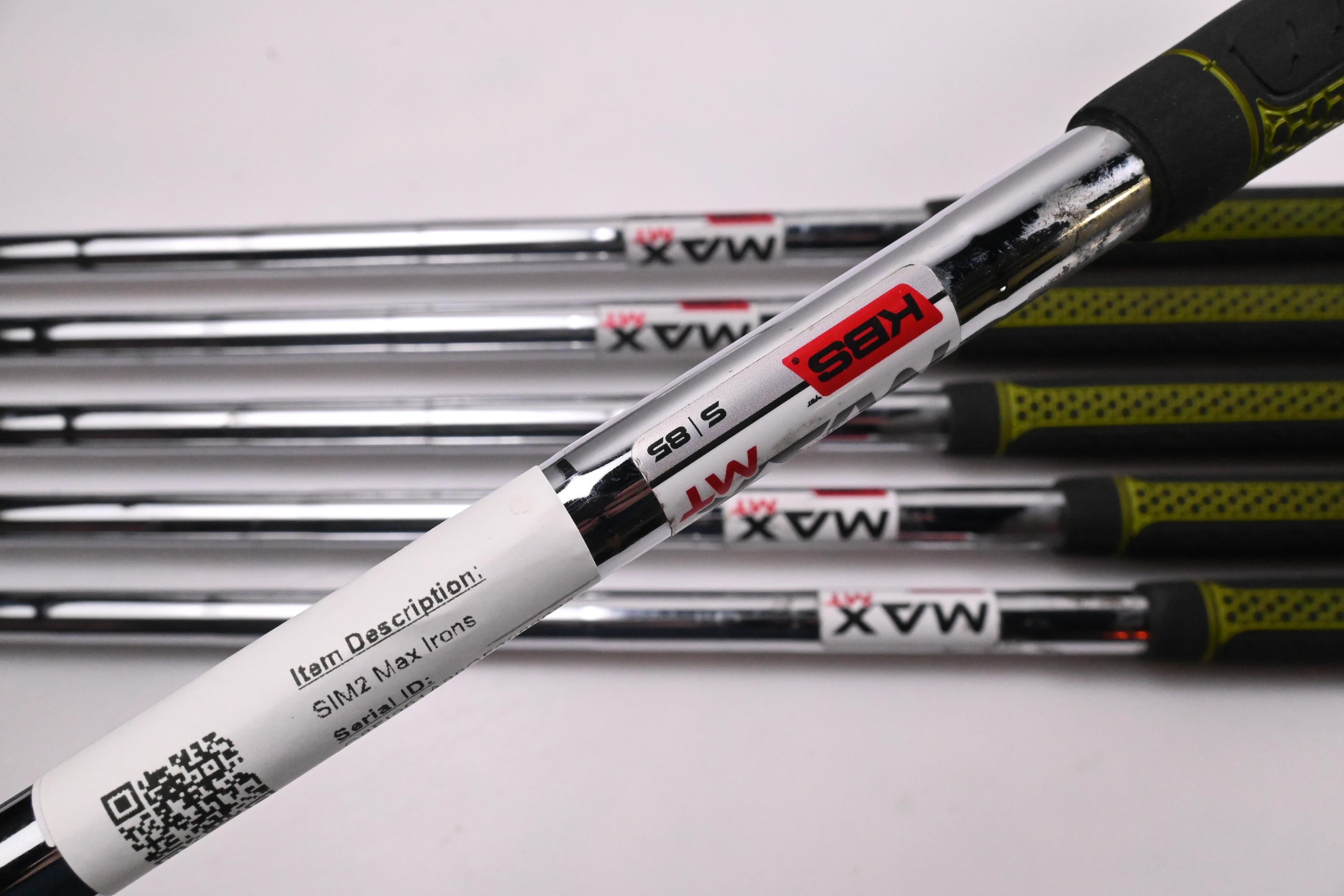 Taylormade SIM2 Max Irons / 6-PW+GW / Stiff Flex KBS MAX MT 85 Shafts