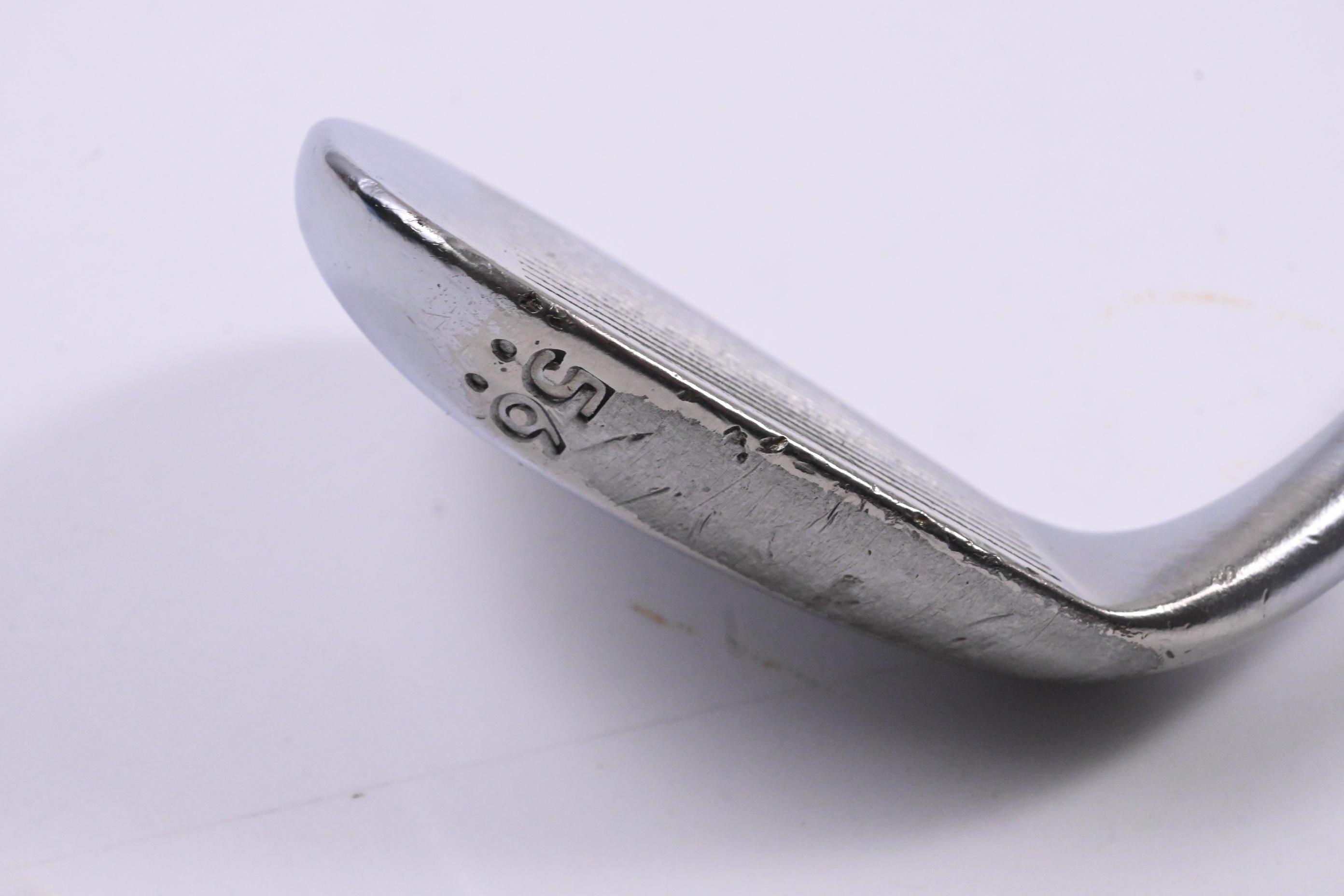 Cleveland 588 RTX 2.0 Sand Wedge / 56 Degree / Wedge Flex Dynamic Gold Shaft