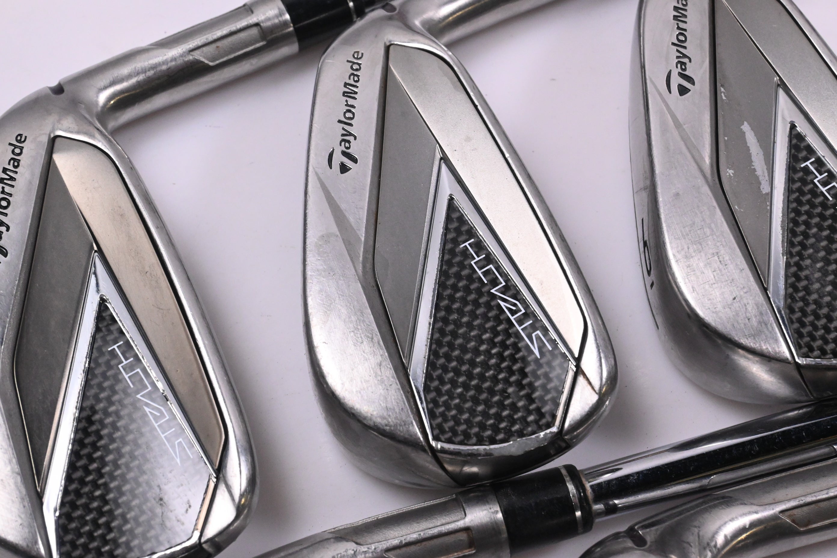 Taylormade Stealth Irons / 4-PW+GW / Stiff Flex Dynamic Gold 105 S300 Shafts