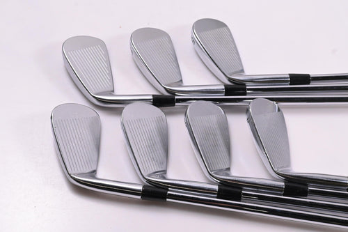 Cobra King CB/MB Irons / 4-PW / Stiff Flex N.S.Pro Modus³ Tour 120 Shafts