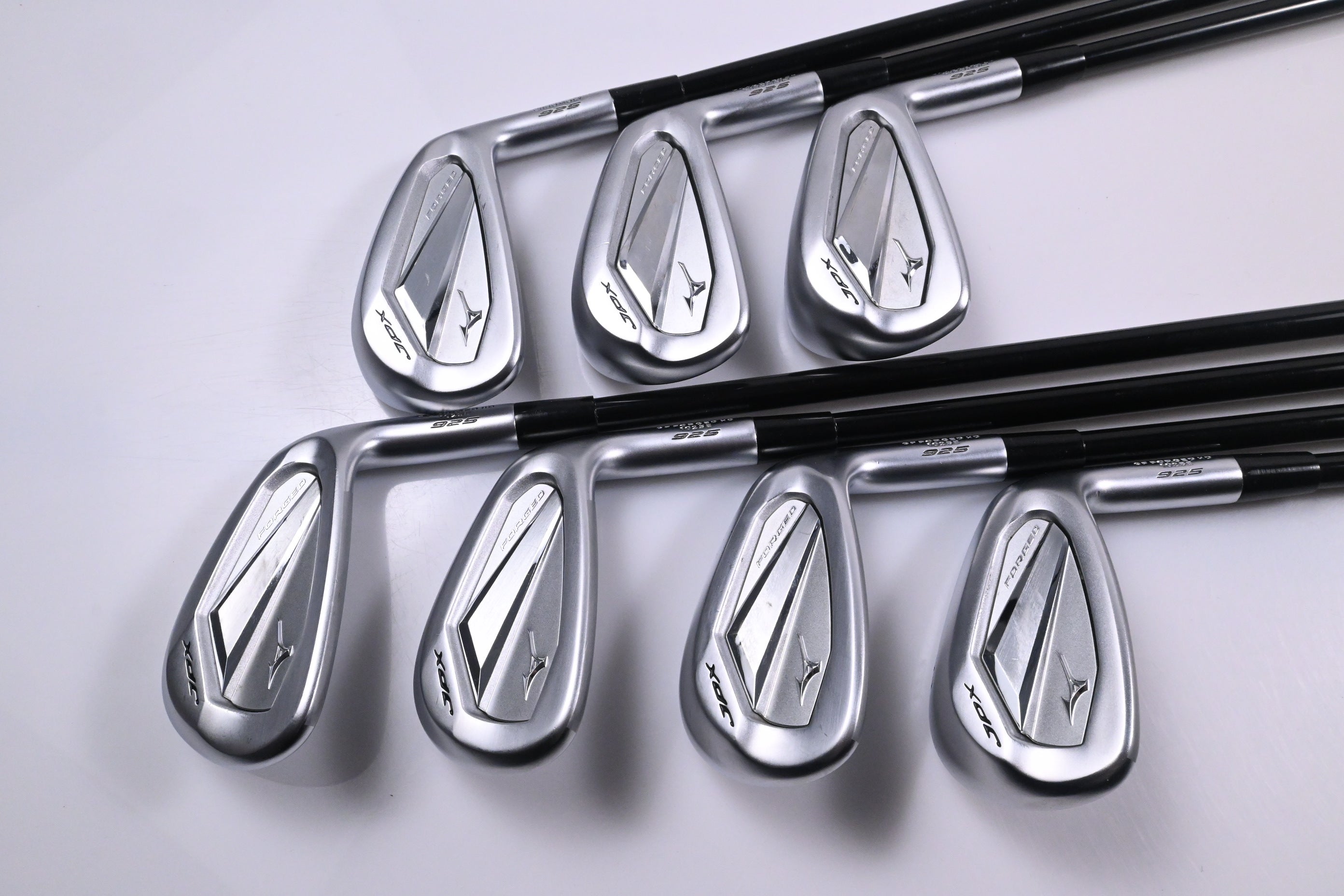 Mizuno JPX 925 Forged Irons / 5-PW-GW / Regular Flex MMT 85 Shafts