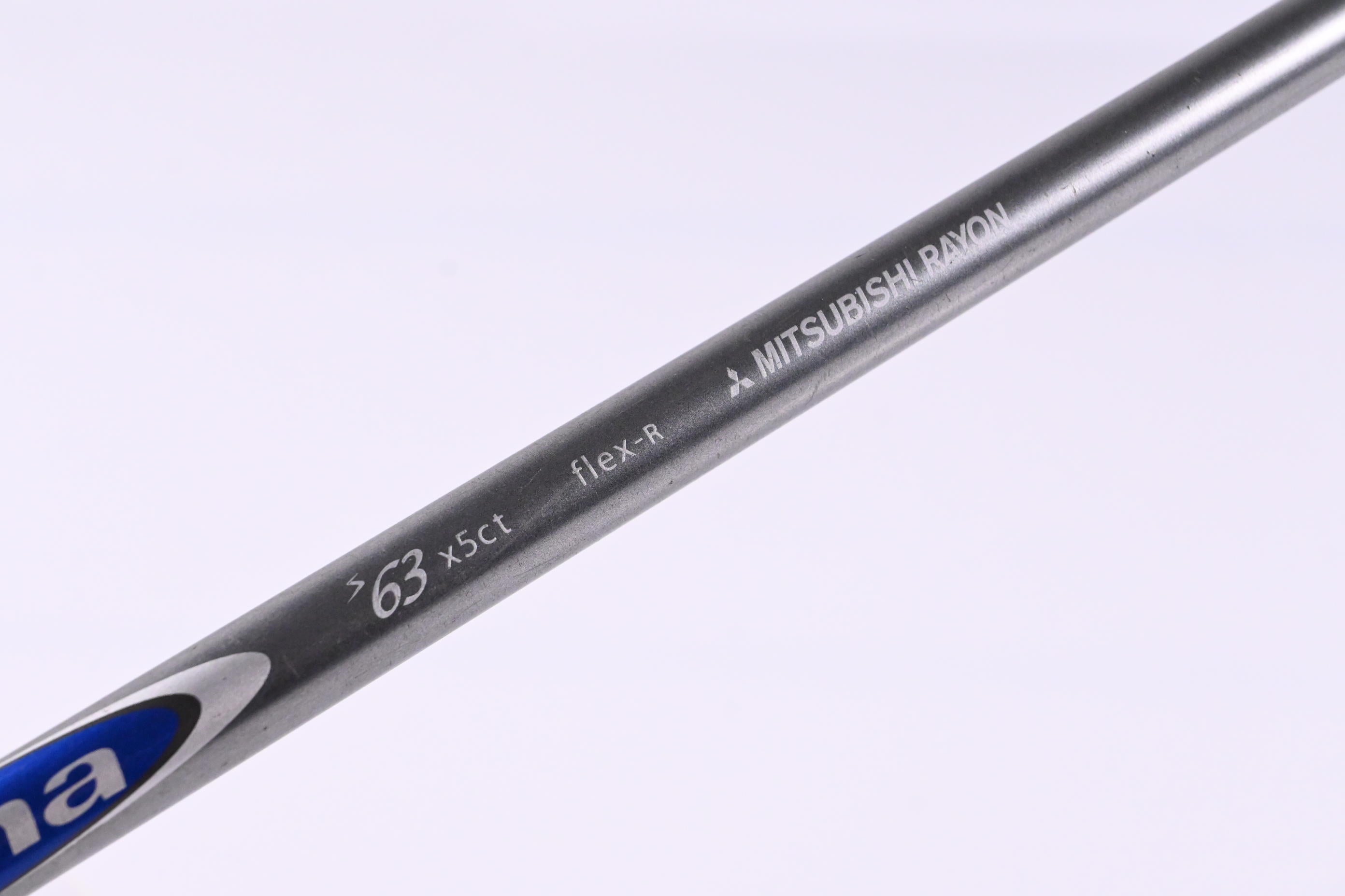Titleist 917 D2 Driver / 10.5 Degree / Regular Flex Diamana Blue S 63 Shaft