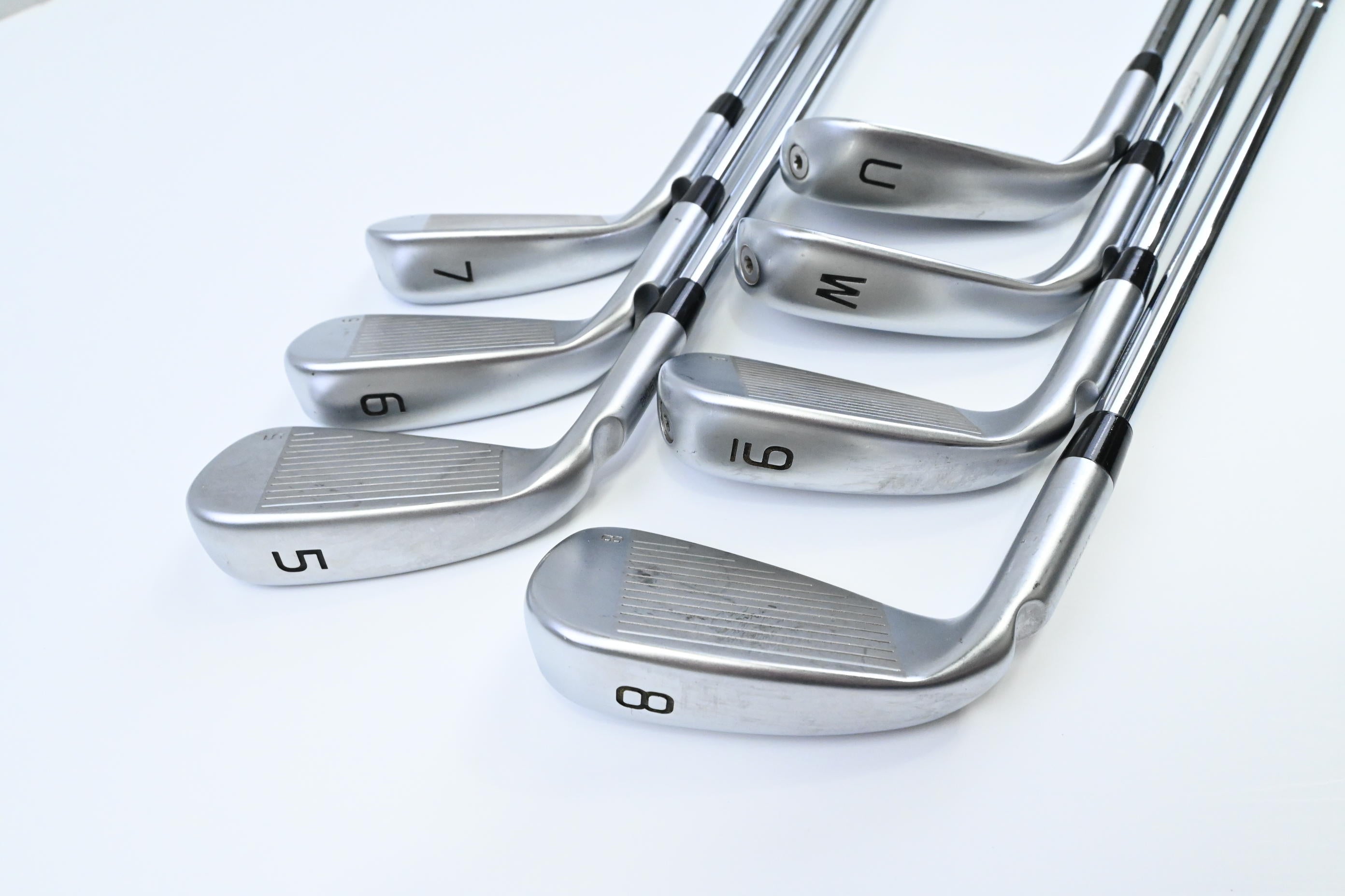 Ping G440 Irons / 5-PW+UW / Black Dot / Regular Flex Ping AWT 3.0 Shafts