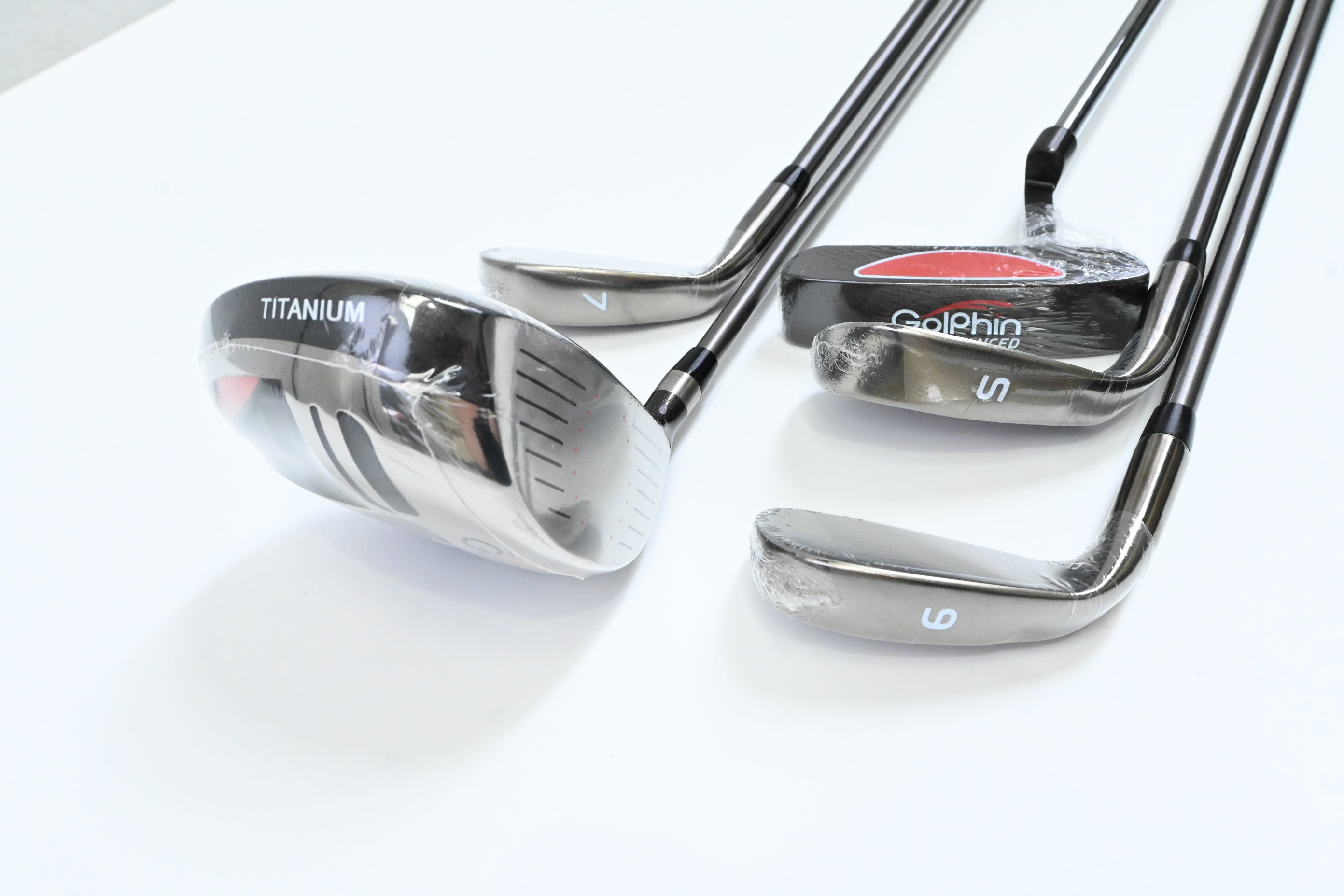 Junior Golphin GFK 910 Package Set / Wood, Irons, Putter, Bag