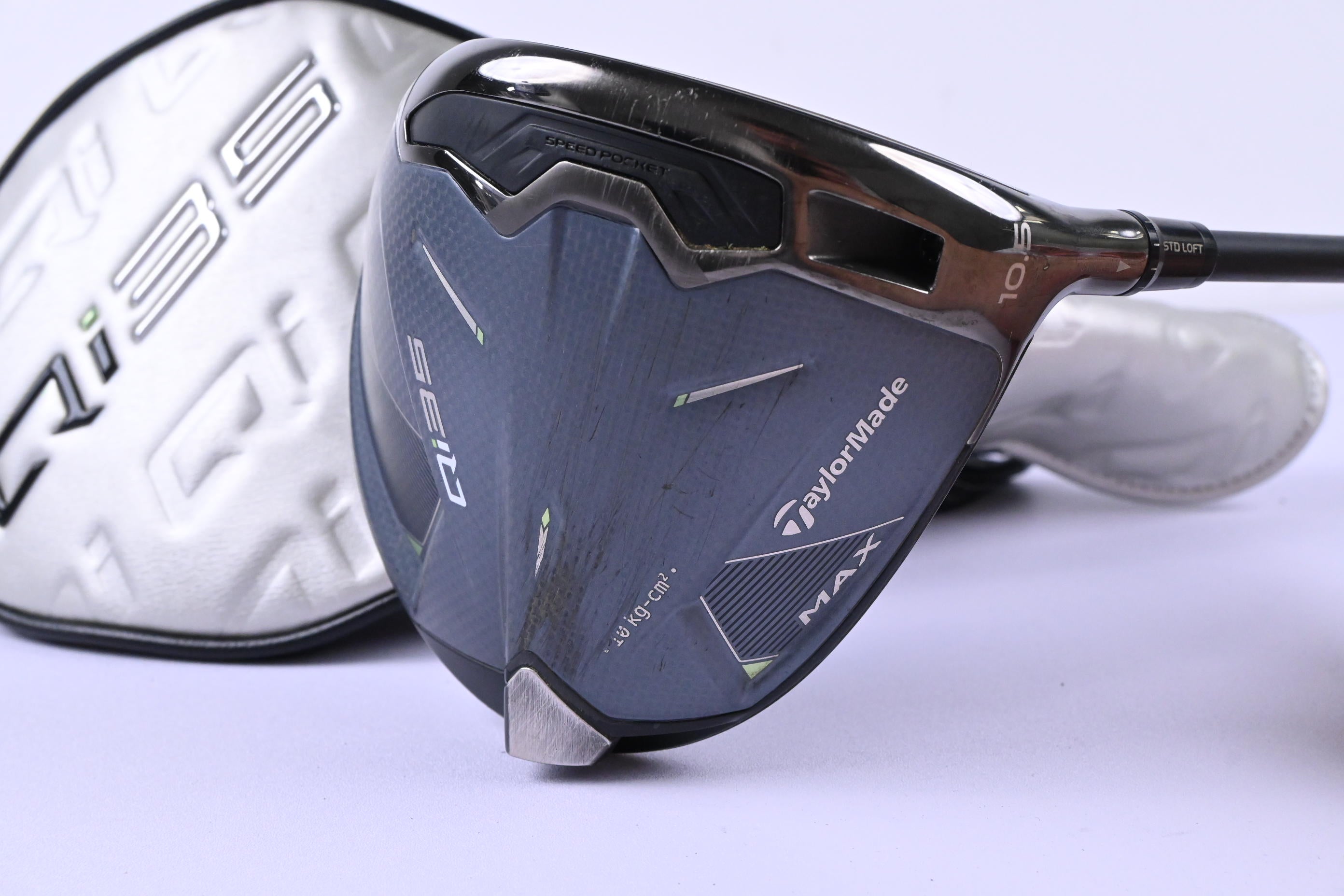 Taylormade Qi35 Max Driver / 10.5 Degree / Stiff Flex Fujikura Ventus Blue 5