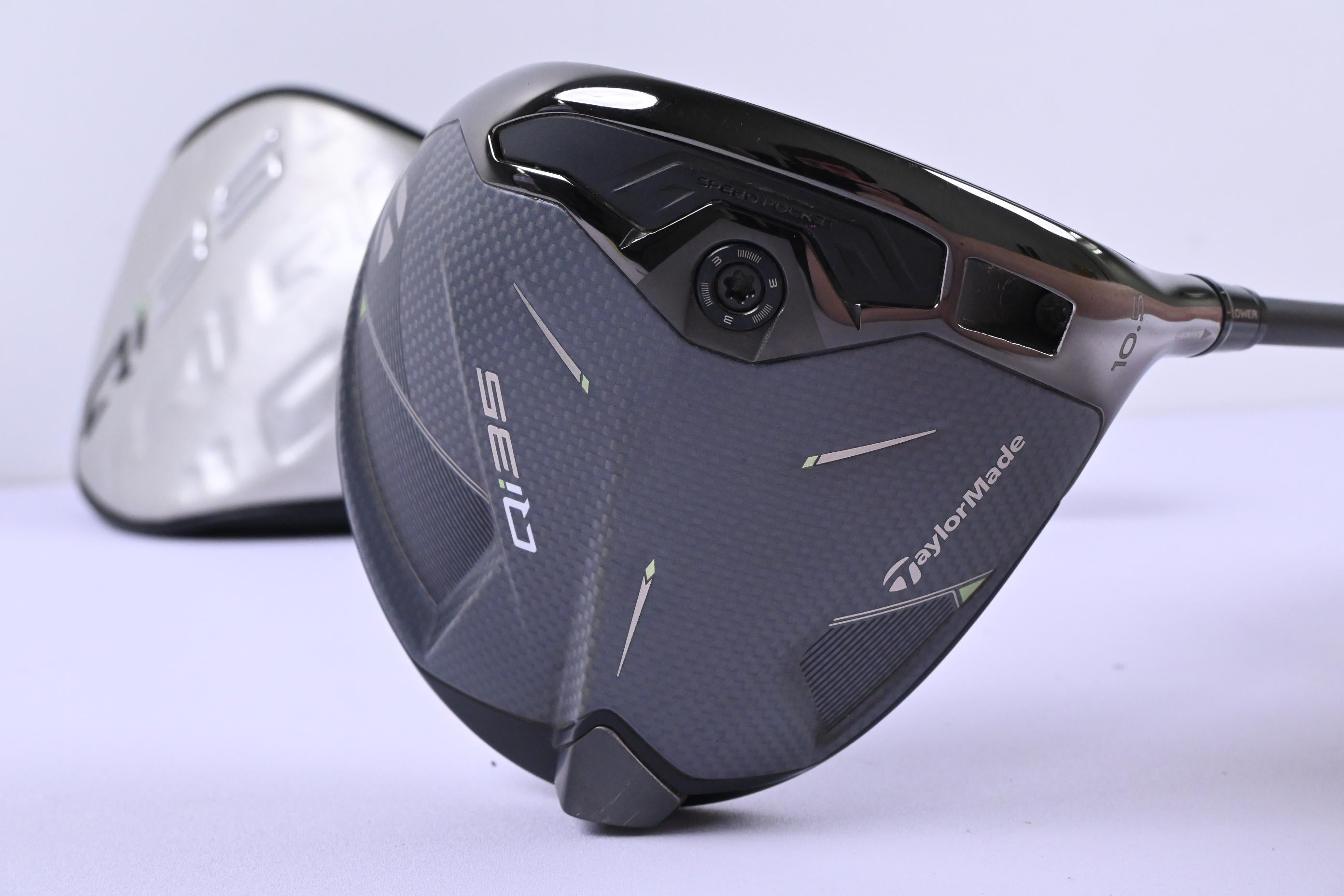 Taylormade Qi35 Driver / 10.5 Degree / Stiff Flex HZRDUS Gen5 Black 60 Shaft