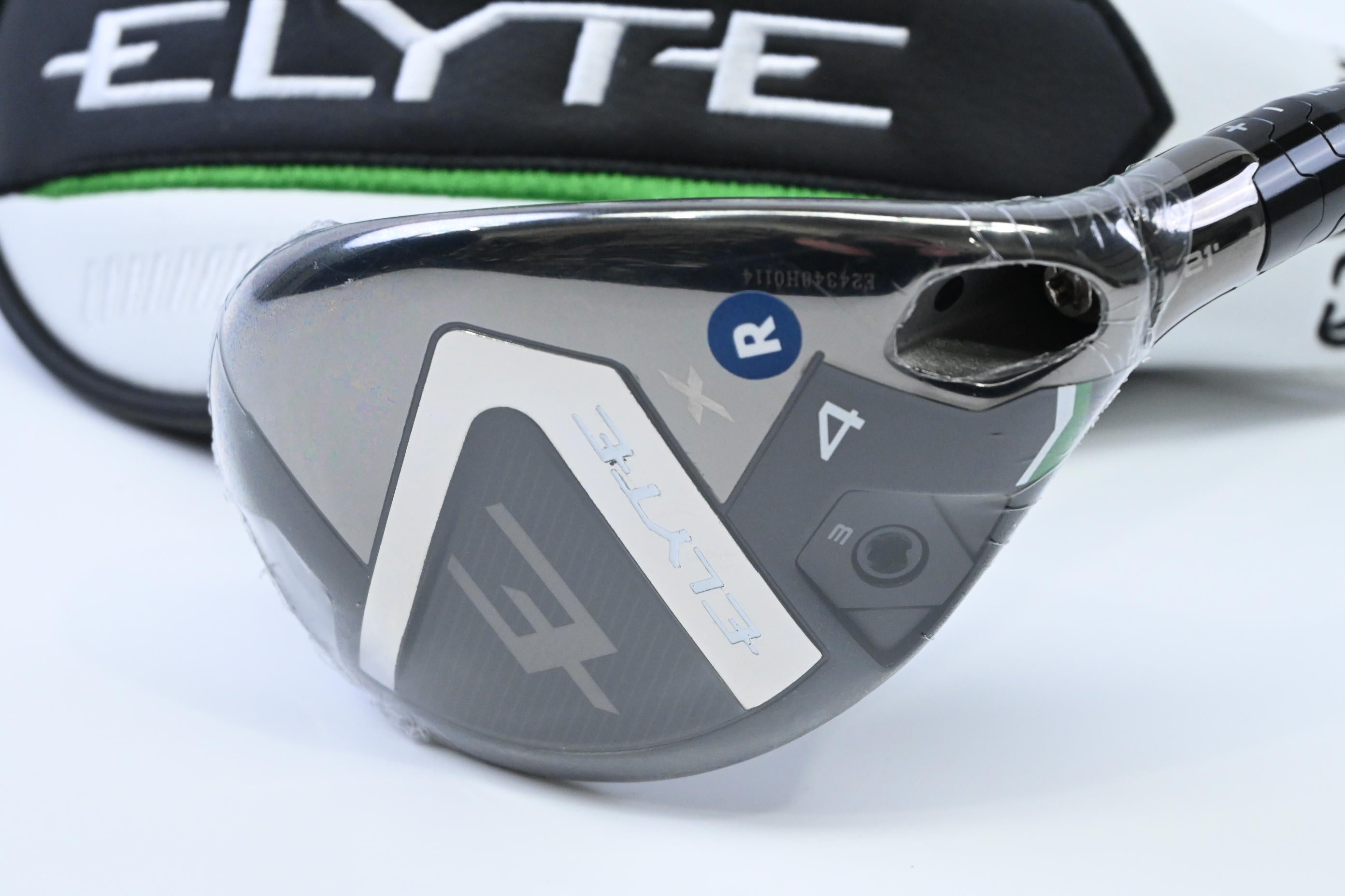 Callaway Elyte X #4 Hybrid / 21 Degree / Regular Flex Denali Charcoal 60 Shaft