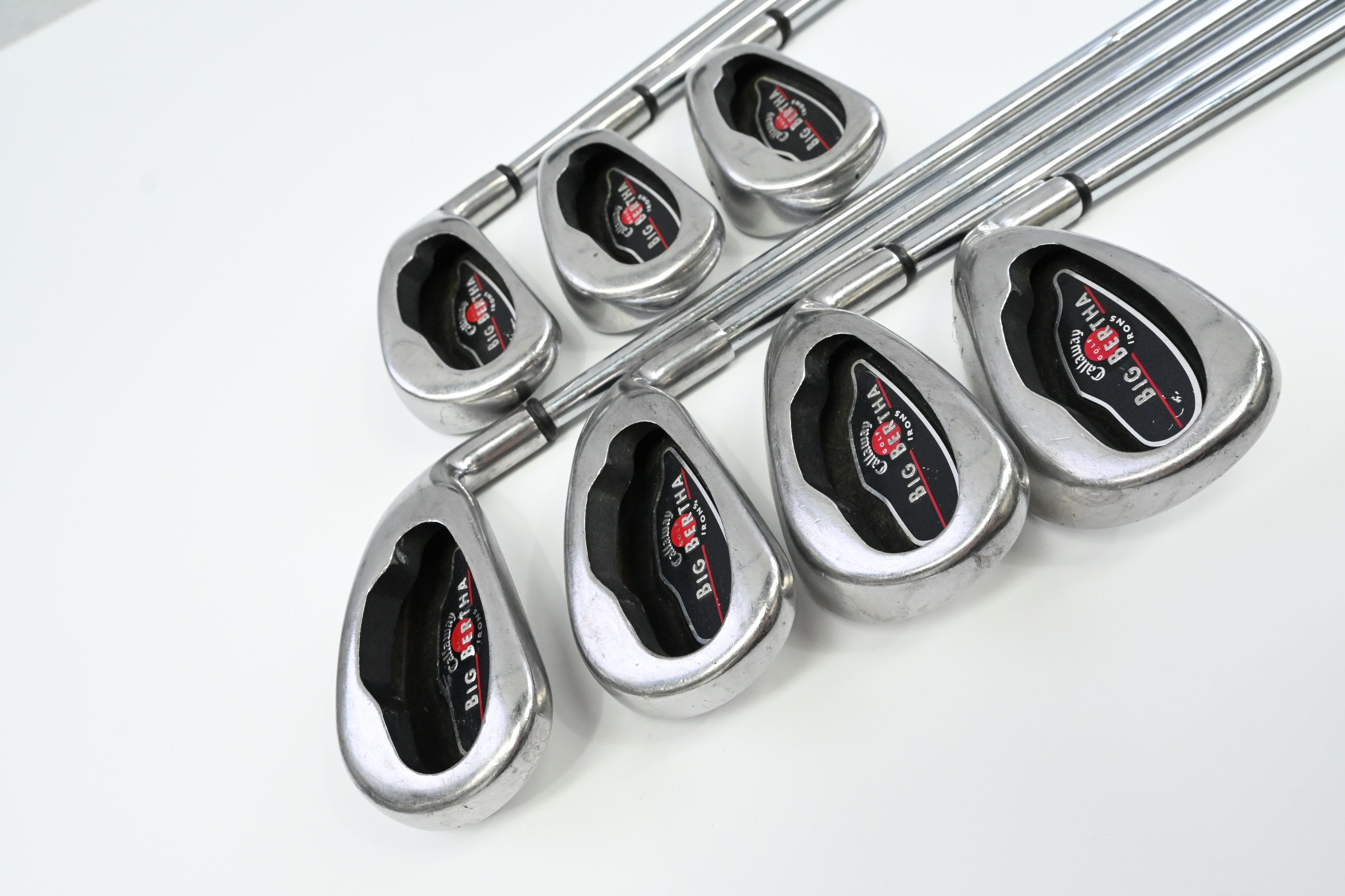 Callaway Big Bertha 2004 Irons / 3-9 / Uniflex Callaway Constant Weight Shafts