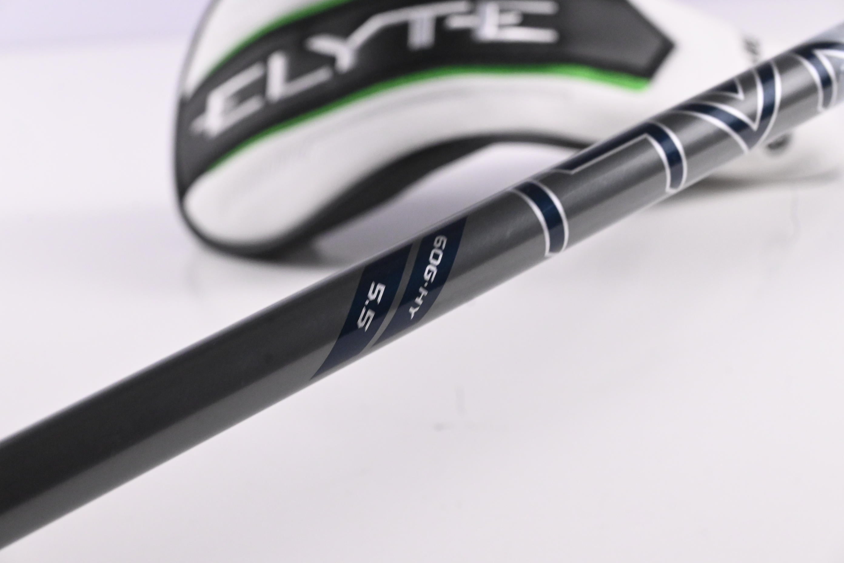 Callaway Elyte #4 Hybrid / 22 Degree / Regular Flex Denali Charcoal 60 Shaft