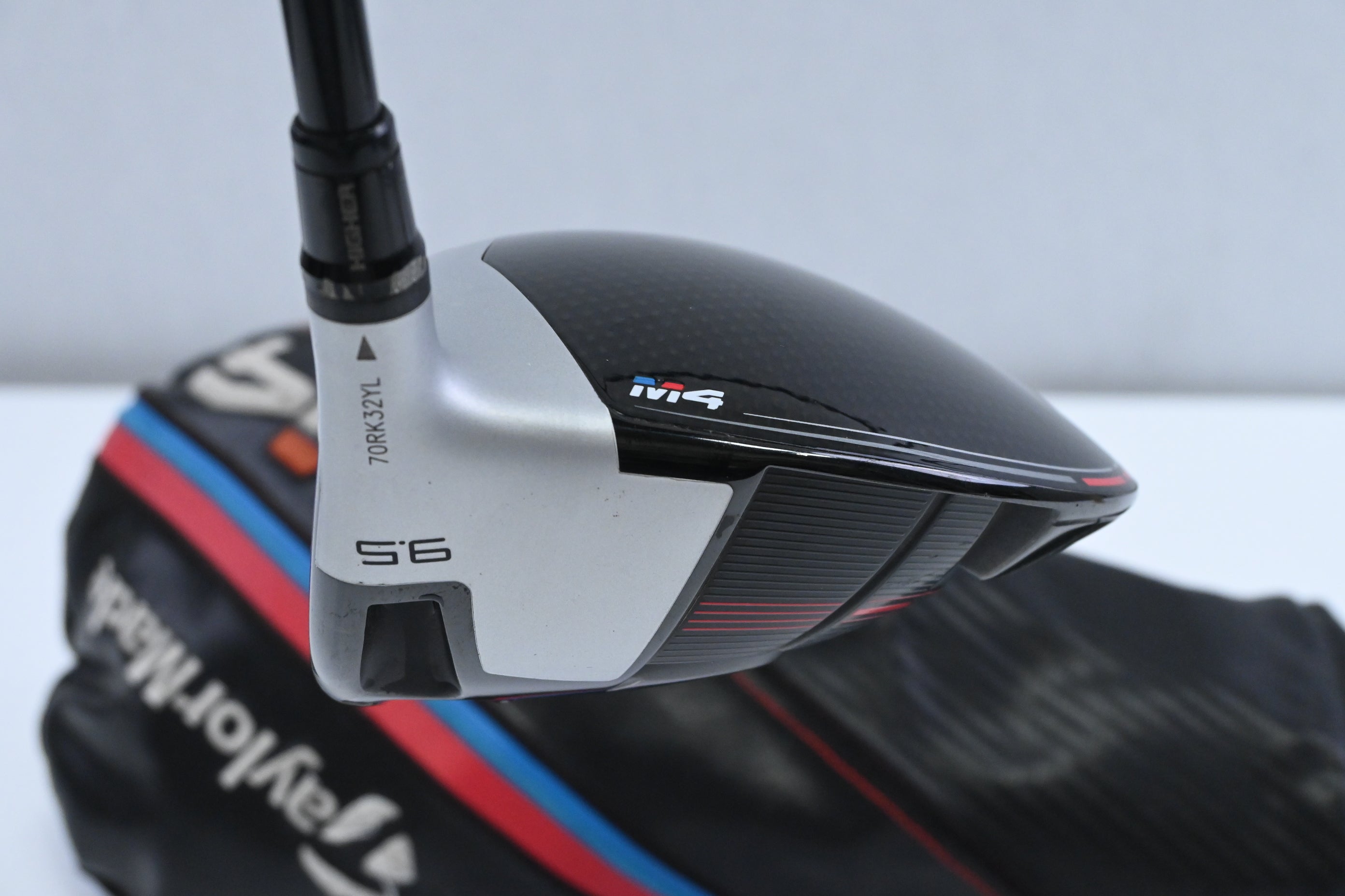 Taylormade M4 Driver / 9.5 Degree / Stiff Flex Fujikura Atmos Red 5 Shaft