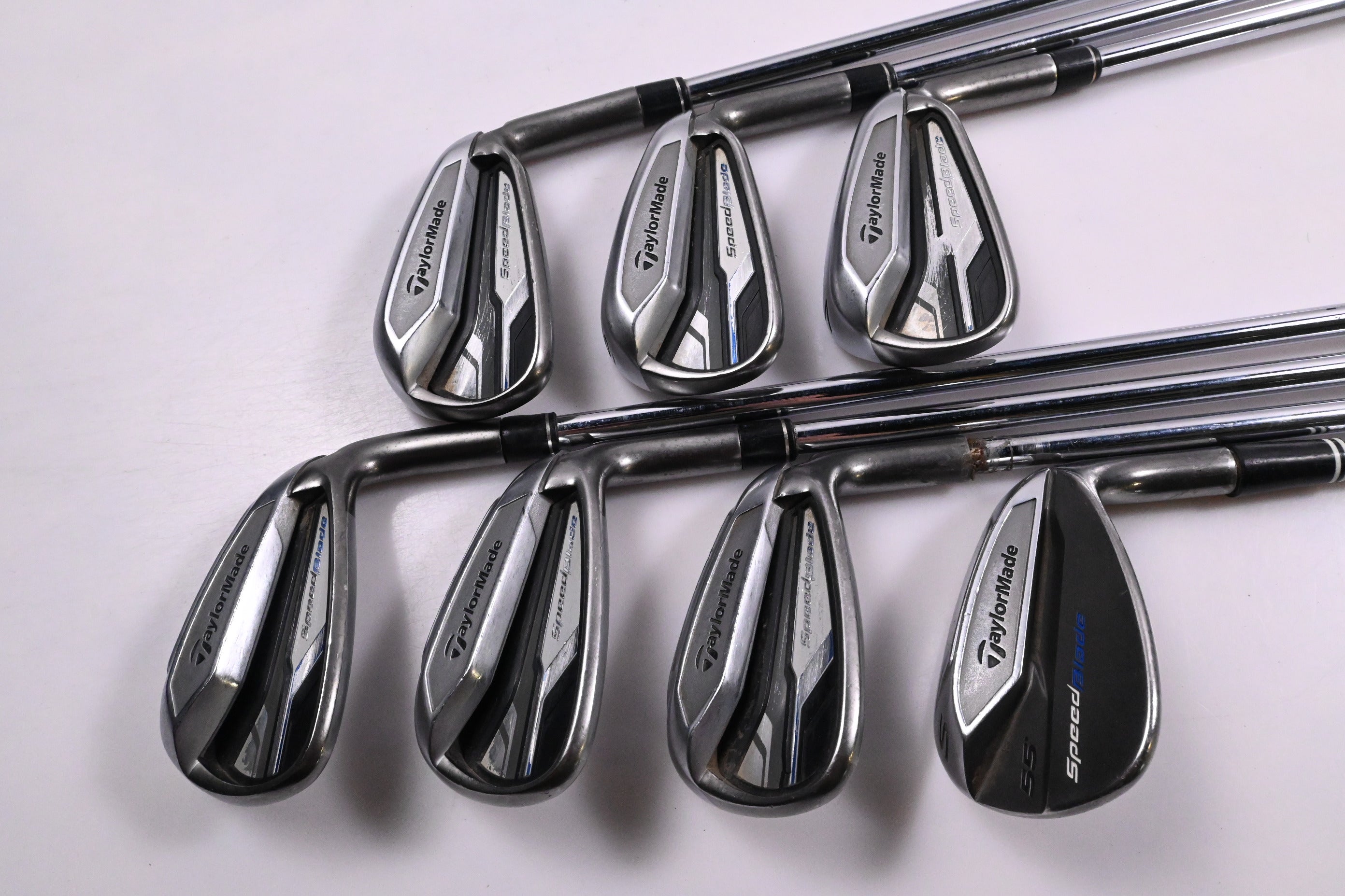 Taylormade Speedblade Irons / 5-PW+SW / Regular Flex Speedblade Shafts