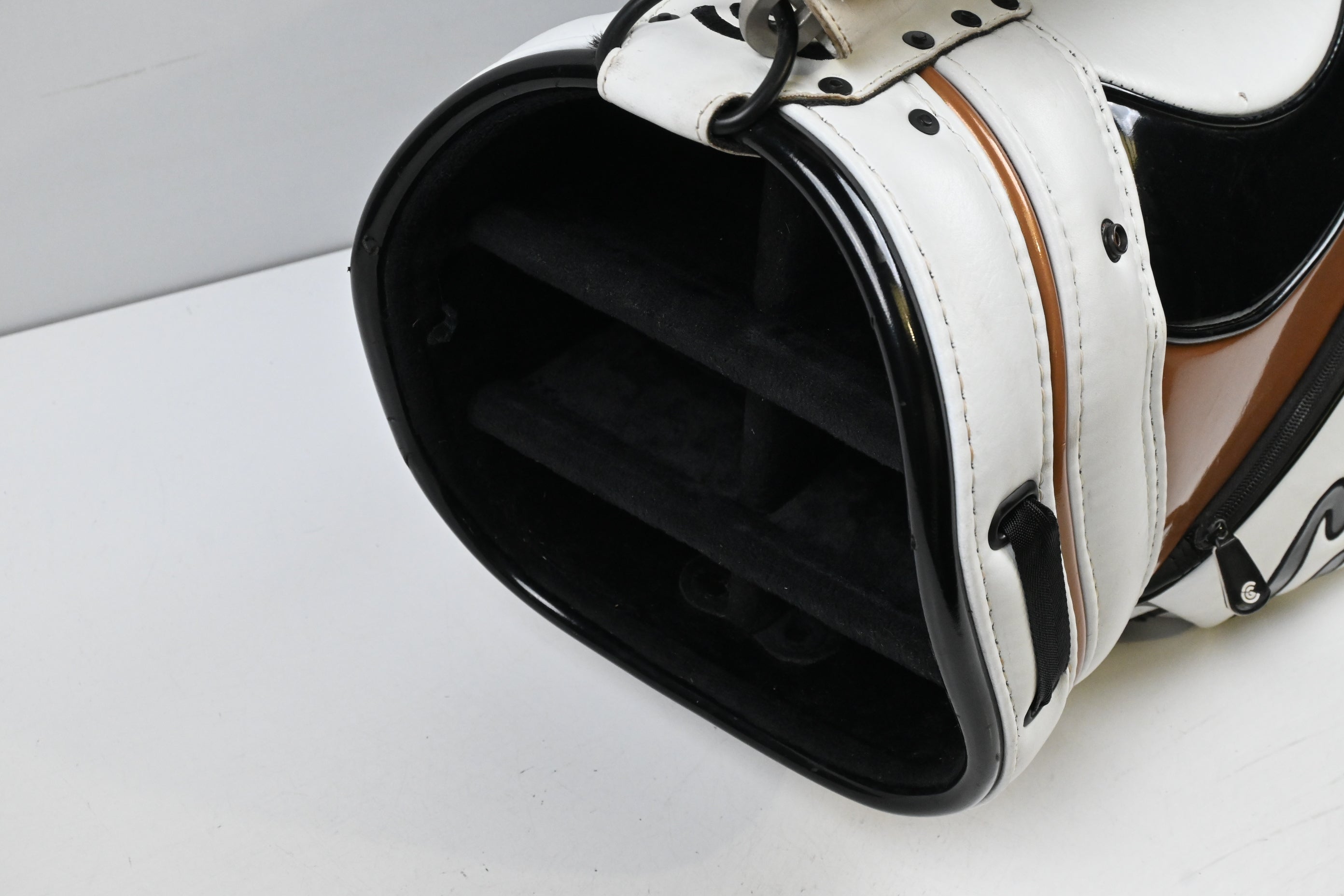 Cleveland Tour Bag / 6-Way Divider / White, Gold, Black