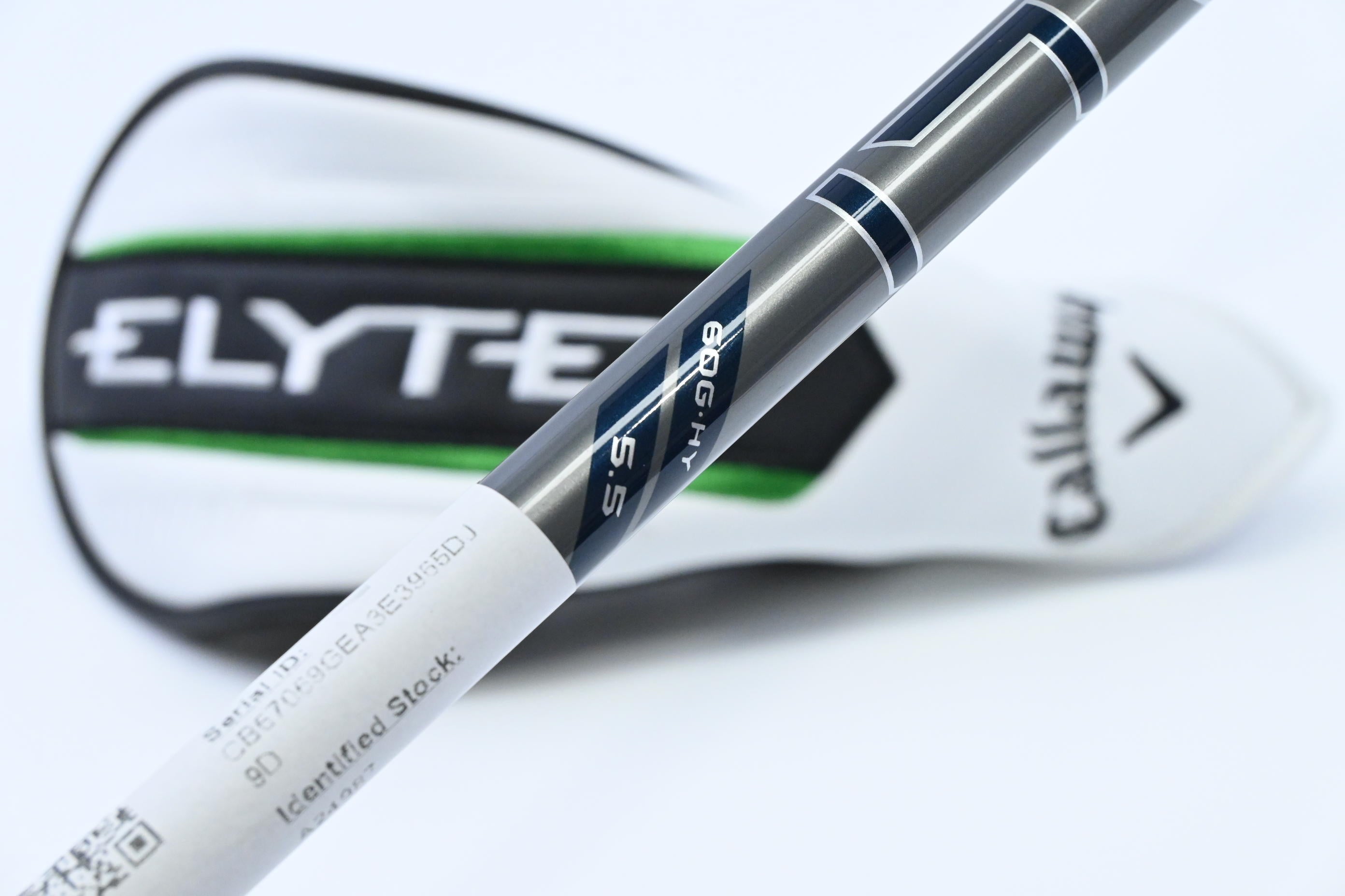 Callaway Elyte X #4 Hybrid / 21 Degree / Regular Flex Denali Charcoal 60 Shaft