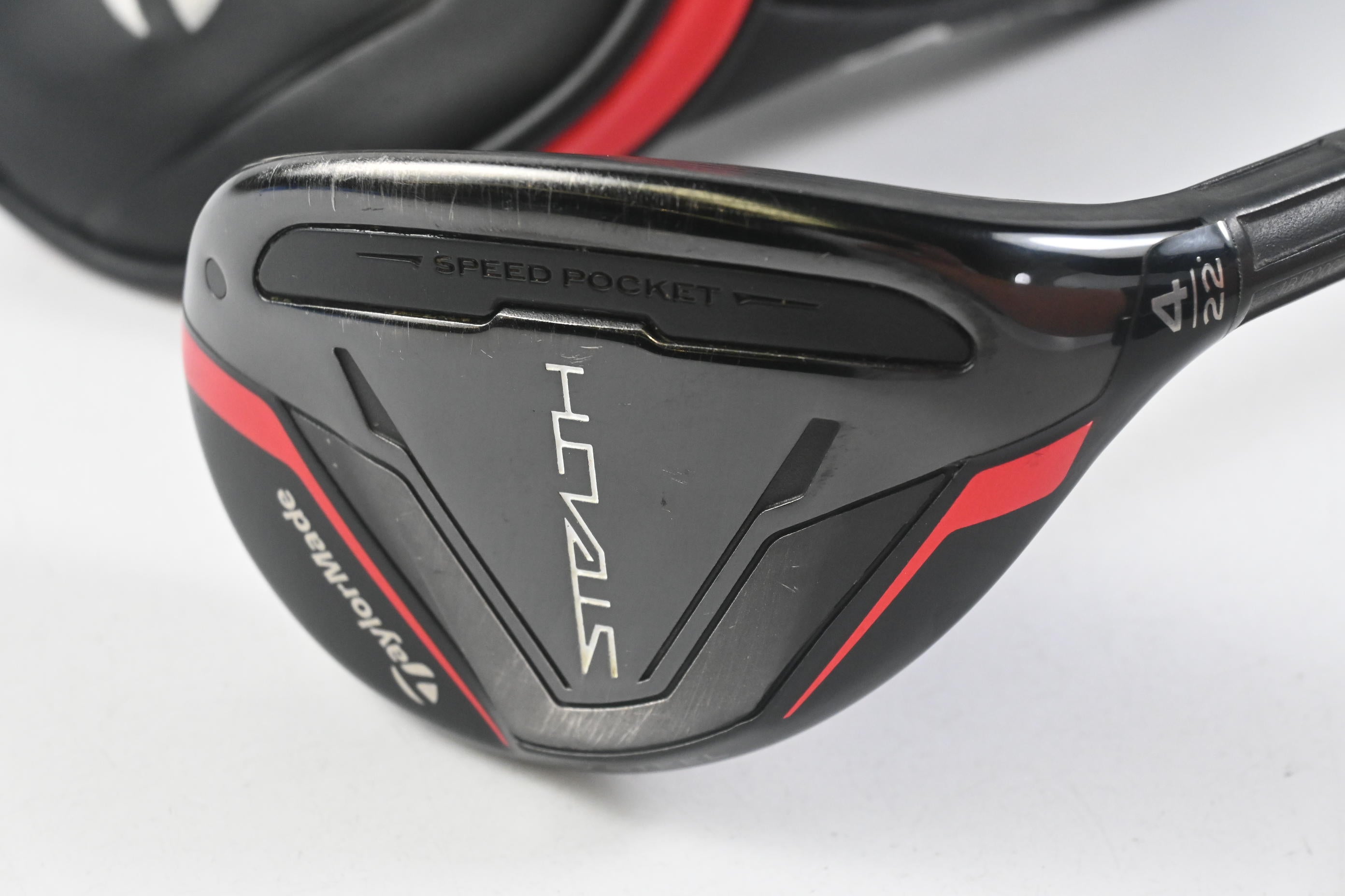 Taylormade Stealth #4 Hybrid / 22 Degree / Regular Flex Fujikura Ventus Red 6 Shaft