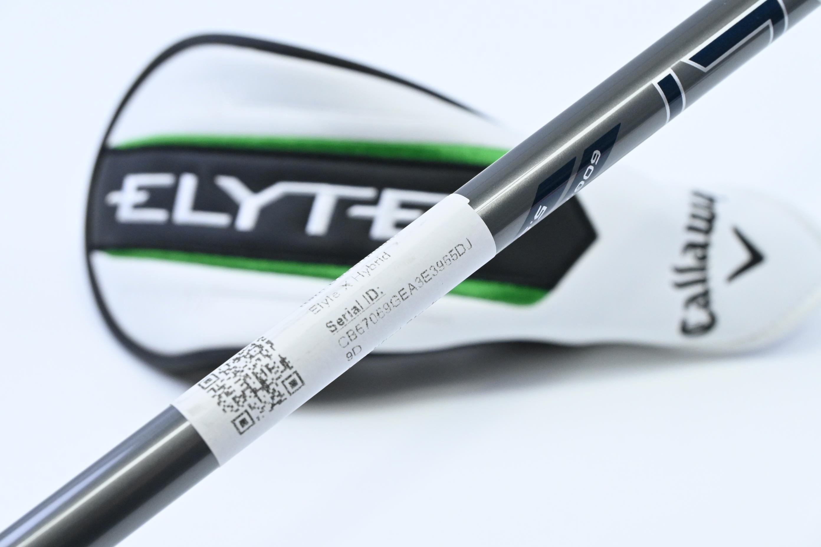 Callaway Elyte X #4 Hybrid / 21 Degree / Regular Flex Denali Charcoal 60 Shaft