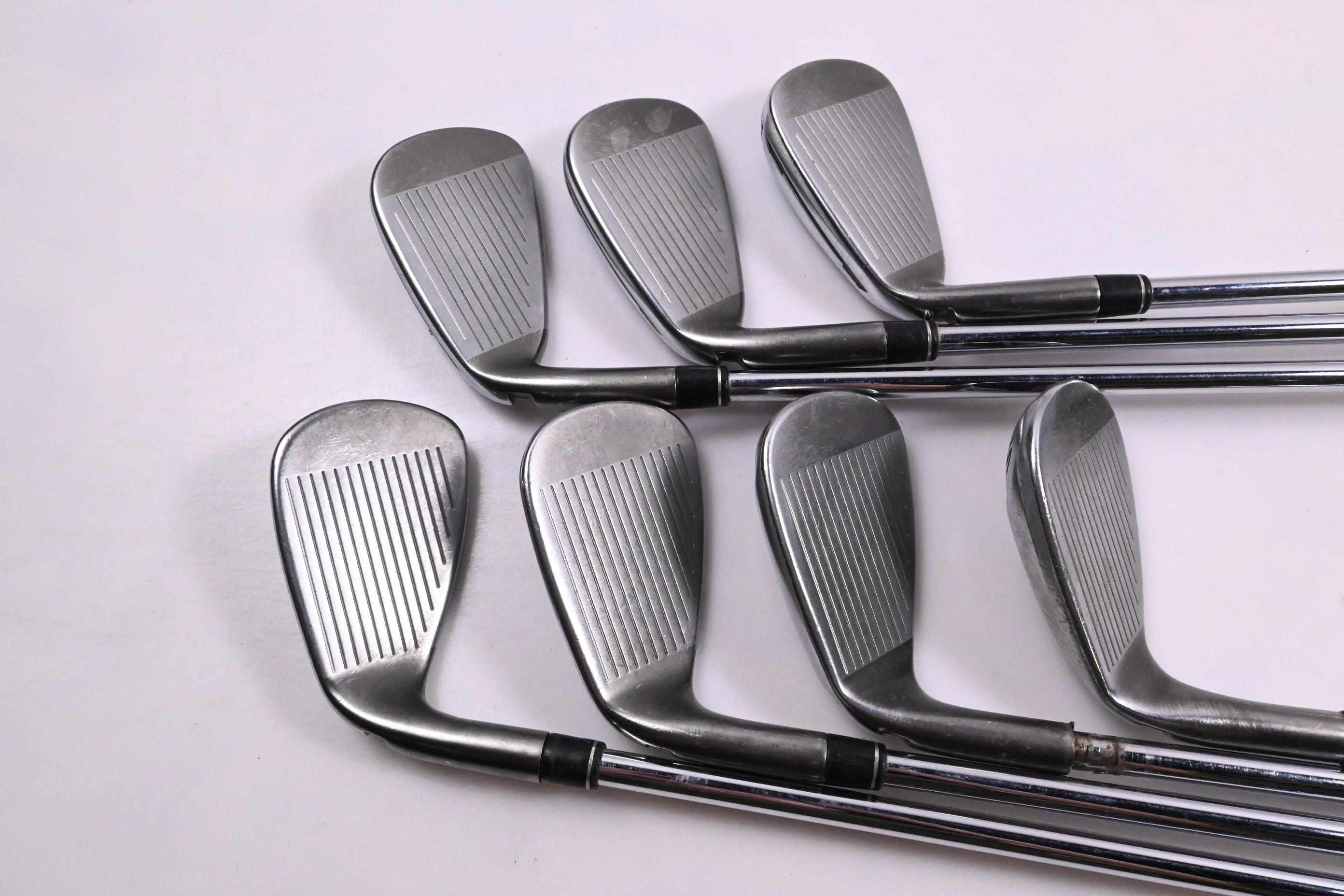 Taylormade Speedblade Irons / 5-PW+SW / Regular Flex Speedblade Shafts