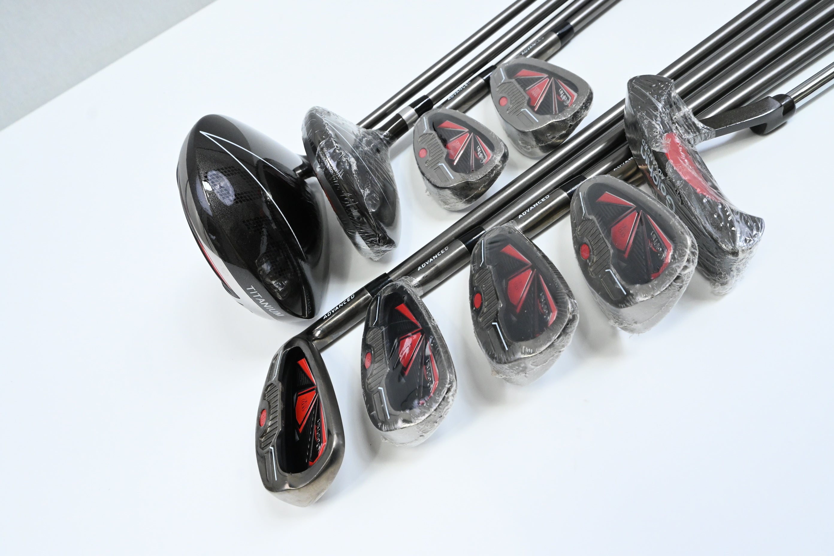 Junior Golphin GFK 112 Package Set / Woods, Irons, Putter, Bag