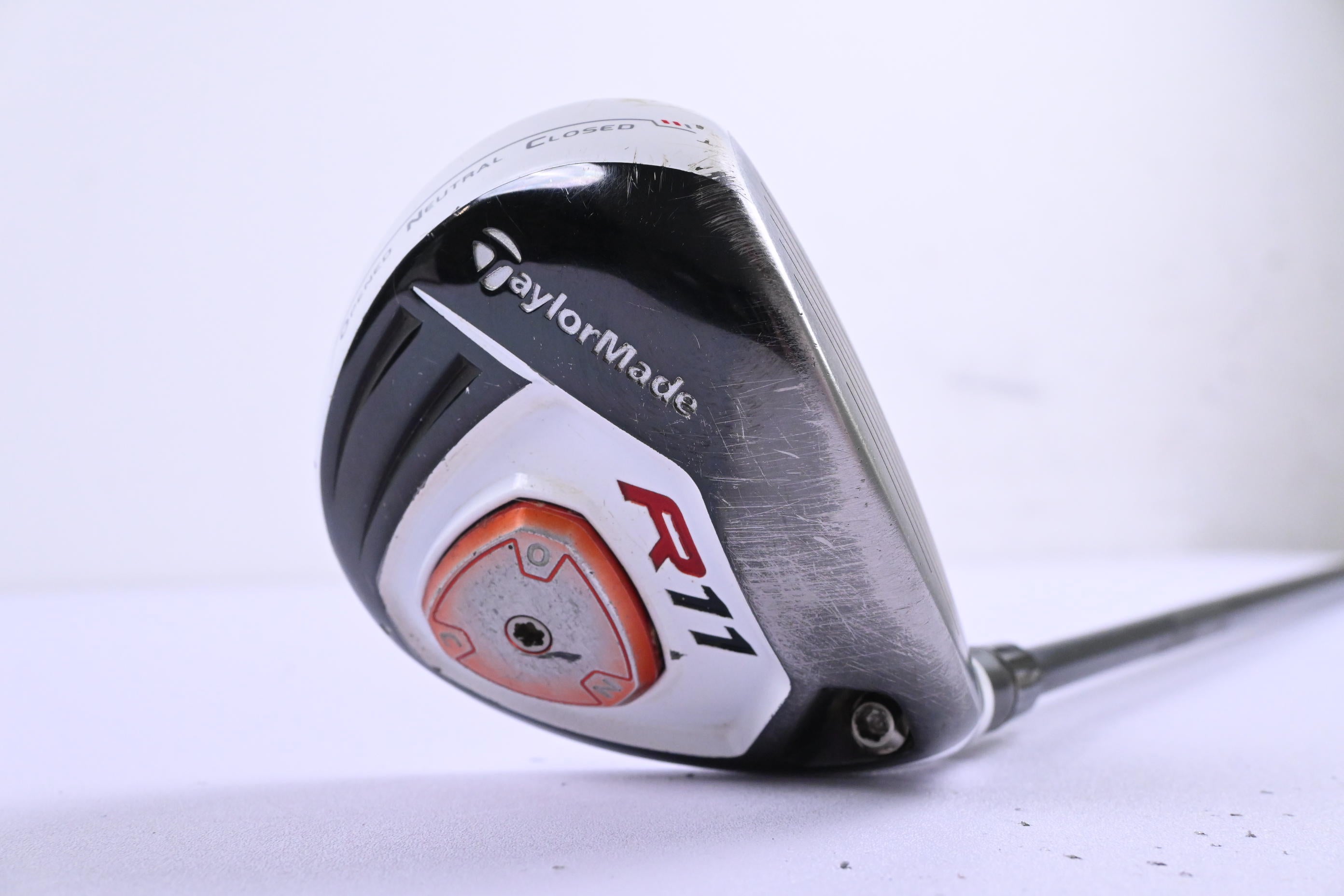Taylormade R11 #3 Wood / 15.5 Degree / Stiff Flex Fujikura Blur 60 Shaft