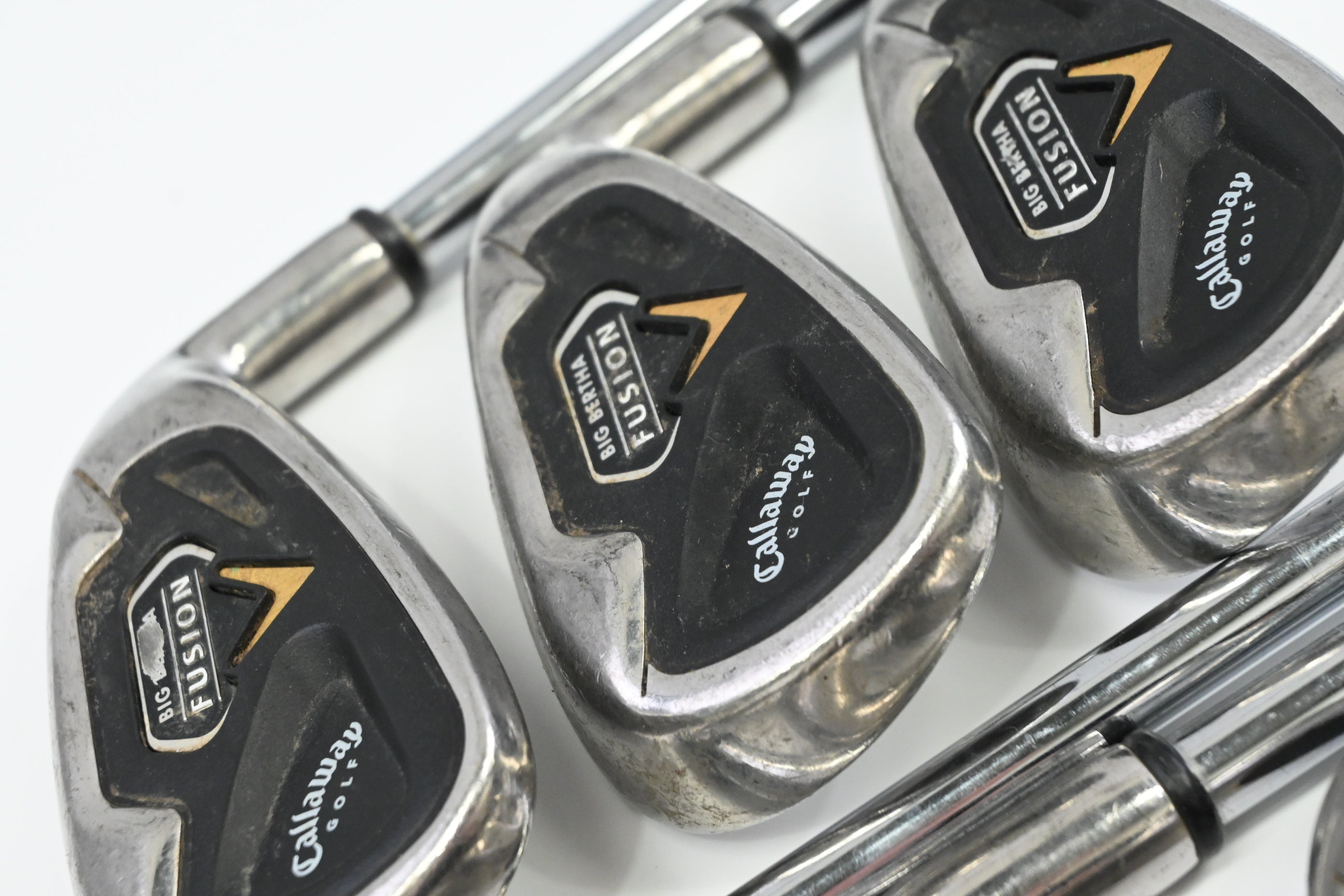 Callaway Big Bertha Fusion Irons / 7-PW+AW+SW / Uniflex Nippon 990 Shafts