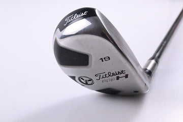 Titleist 909H #3 Hybrid / 19 Degree / Stiff Flex Aldila Voodoo Shaft