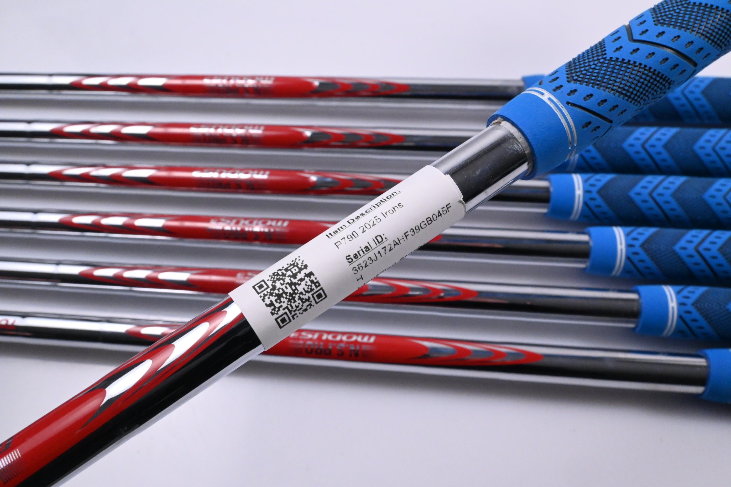 Taylormade P790 2025 Irons / 5-PW+GW / Stiff Flex NS Pro Modus 3 Tour 105 Shafts