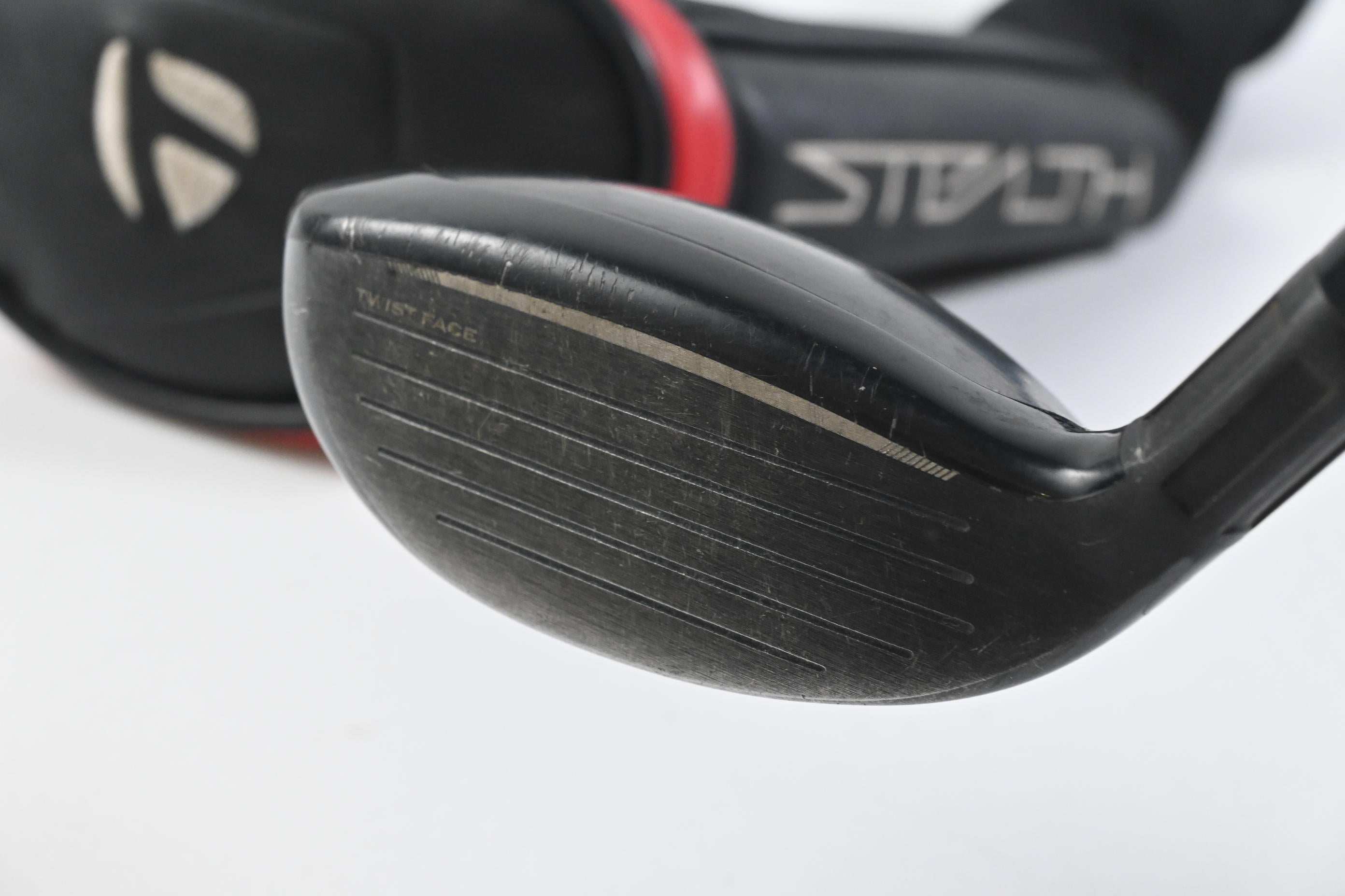 Taylormade Stealth #3 Hybrid / 19 Degree / Stiff Flex Fujikura Ventus 7 Shaft