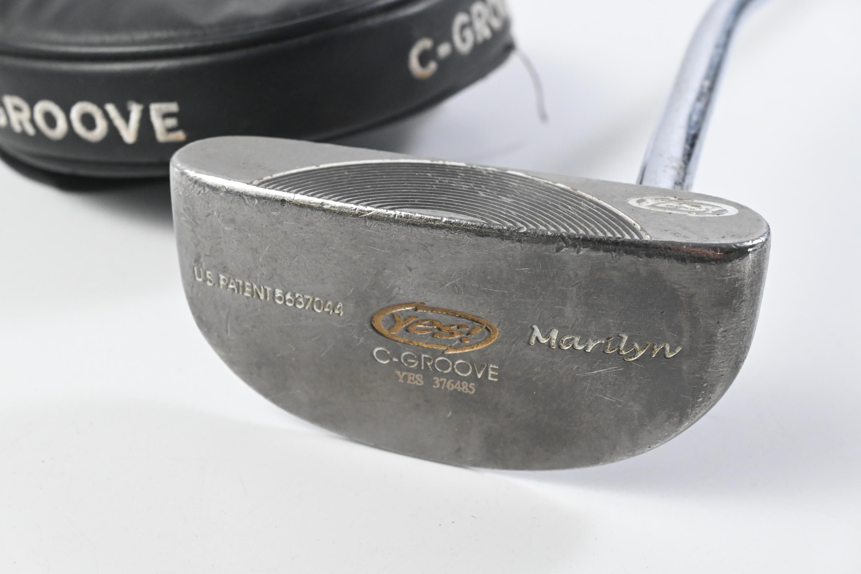 Yes! C-Groove Marilyn Putter / 34 Inch