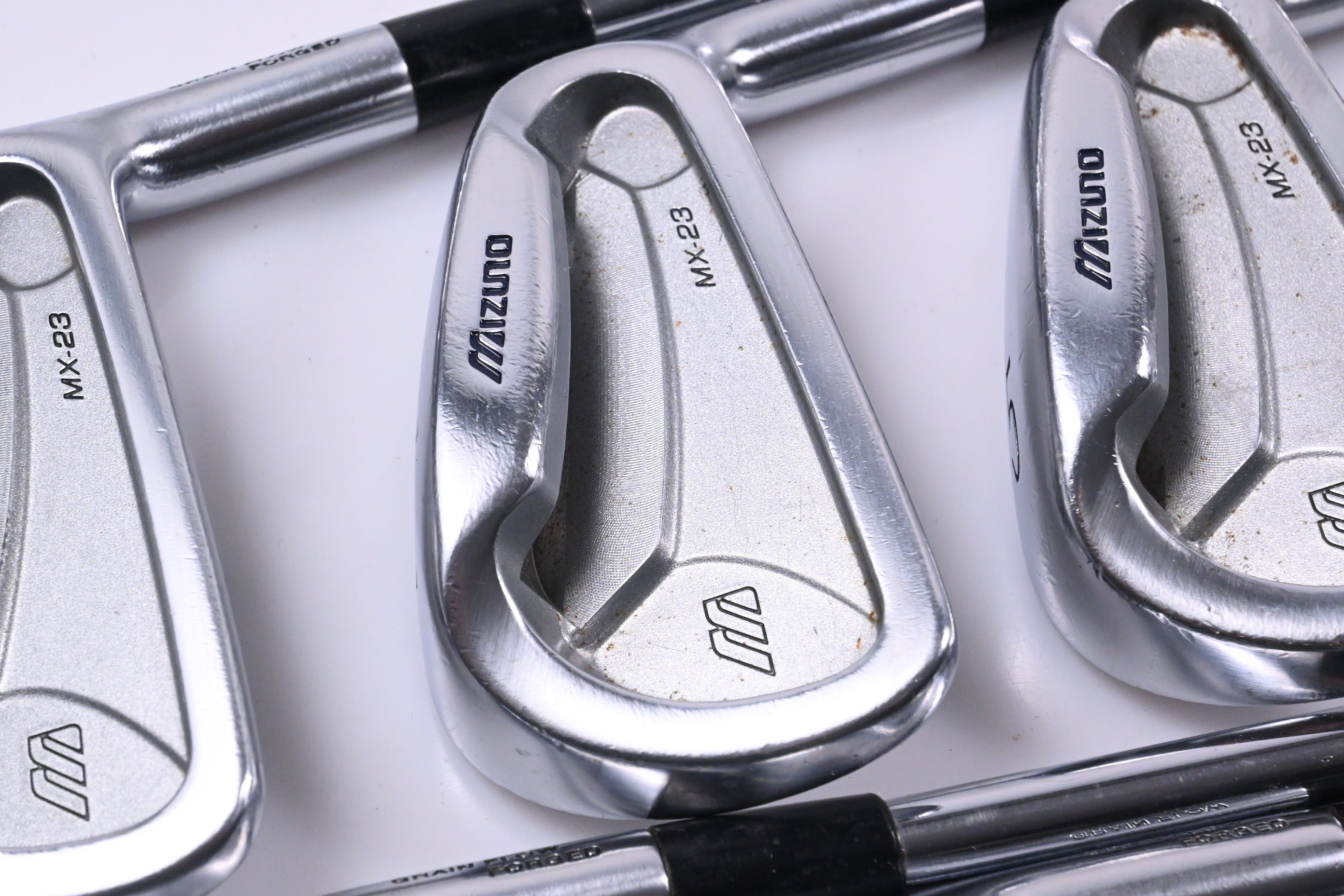 Mizuno MX-23 Irons / 3-PW / Regular Flex Dynamic Gold Lite R300 Shafts