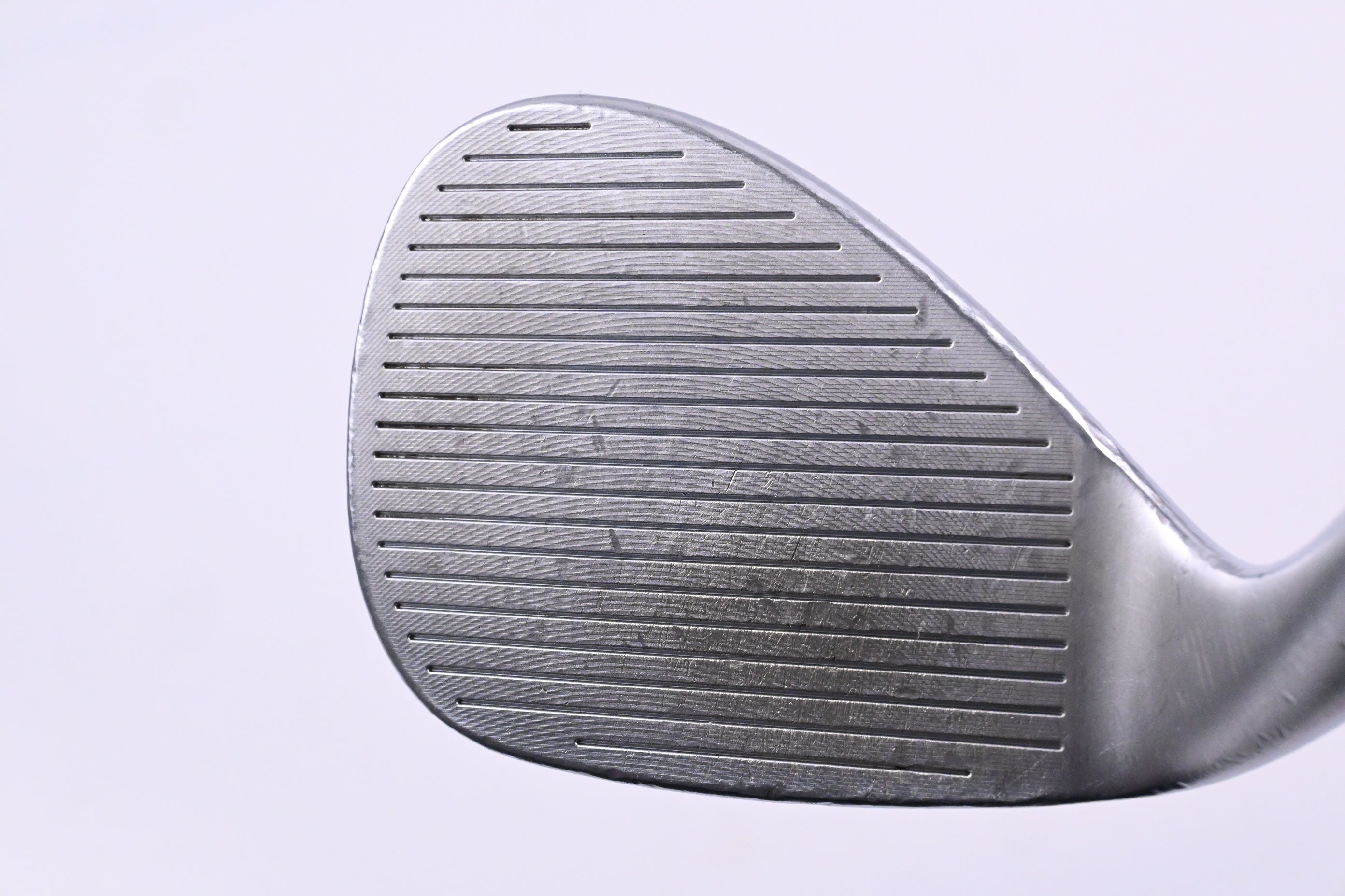 Cleveland RTX Full Face Sand Wedge / 54 Degree / Wedge Flex Dynamic Gold Spinner