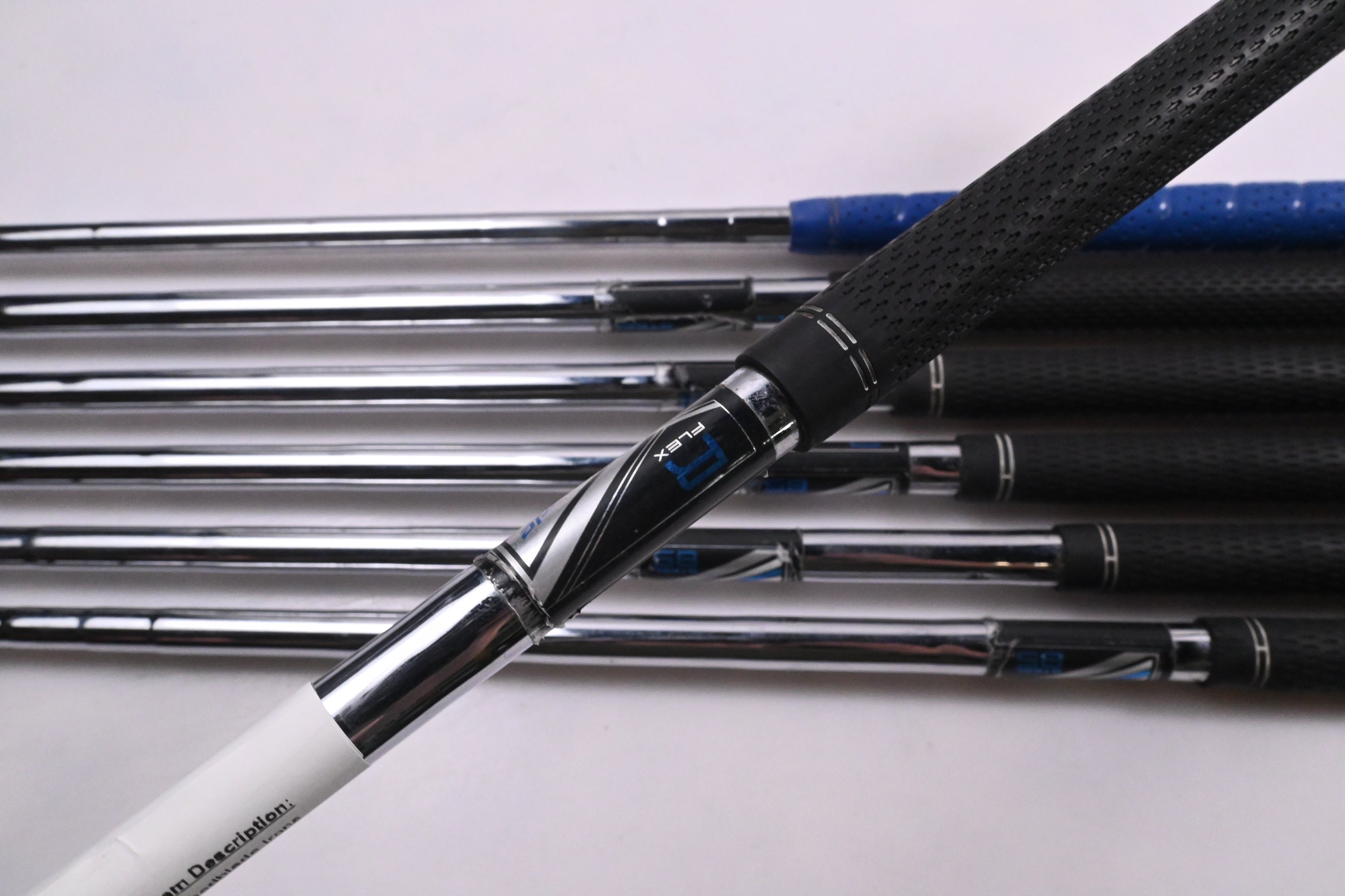Taylormade Speedblade Irons / 5-PW+SW / Regular Flex Speedblade Shafts