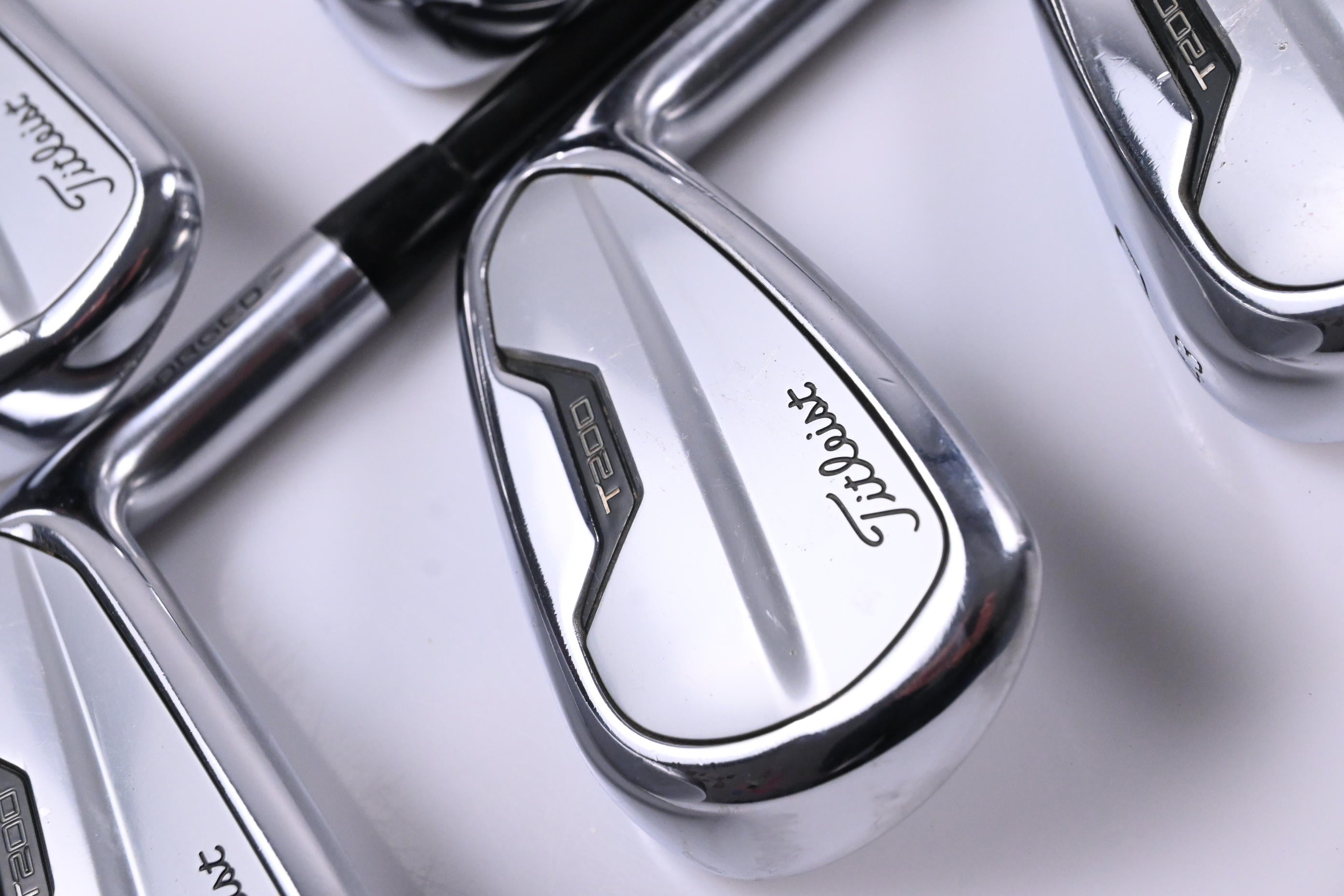 Titleist T200 2021 Irons / 5-PW / Regular Flex Mitsubishi Tensei AV Red Shafts
