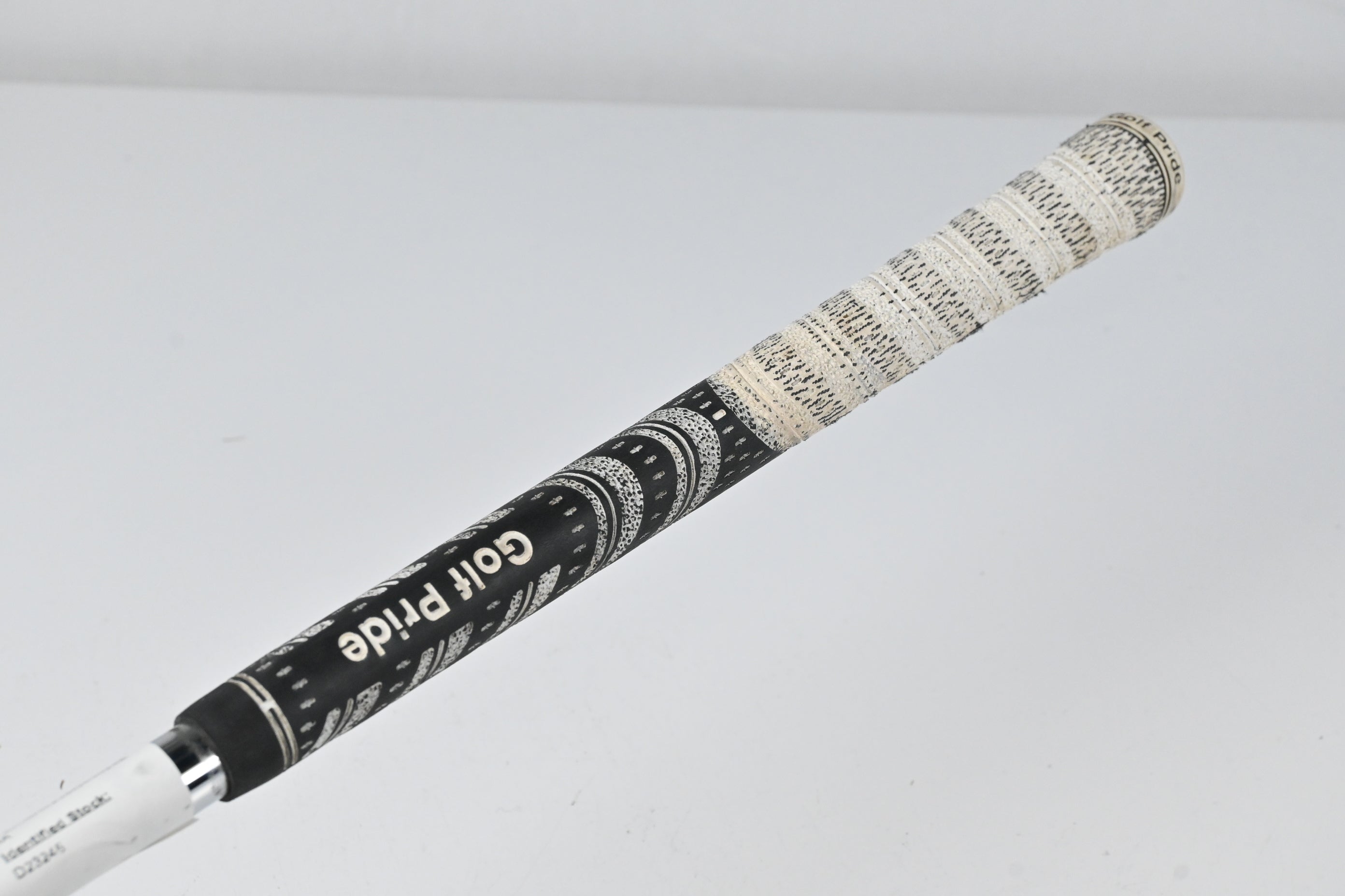 Titleist AP2 710 #4 Iron / 24 Degree / Regular Flex Dynamic Gold R300 Shaft