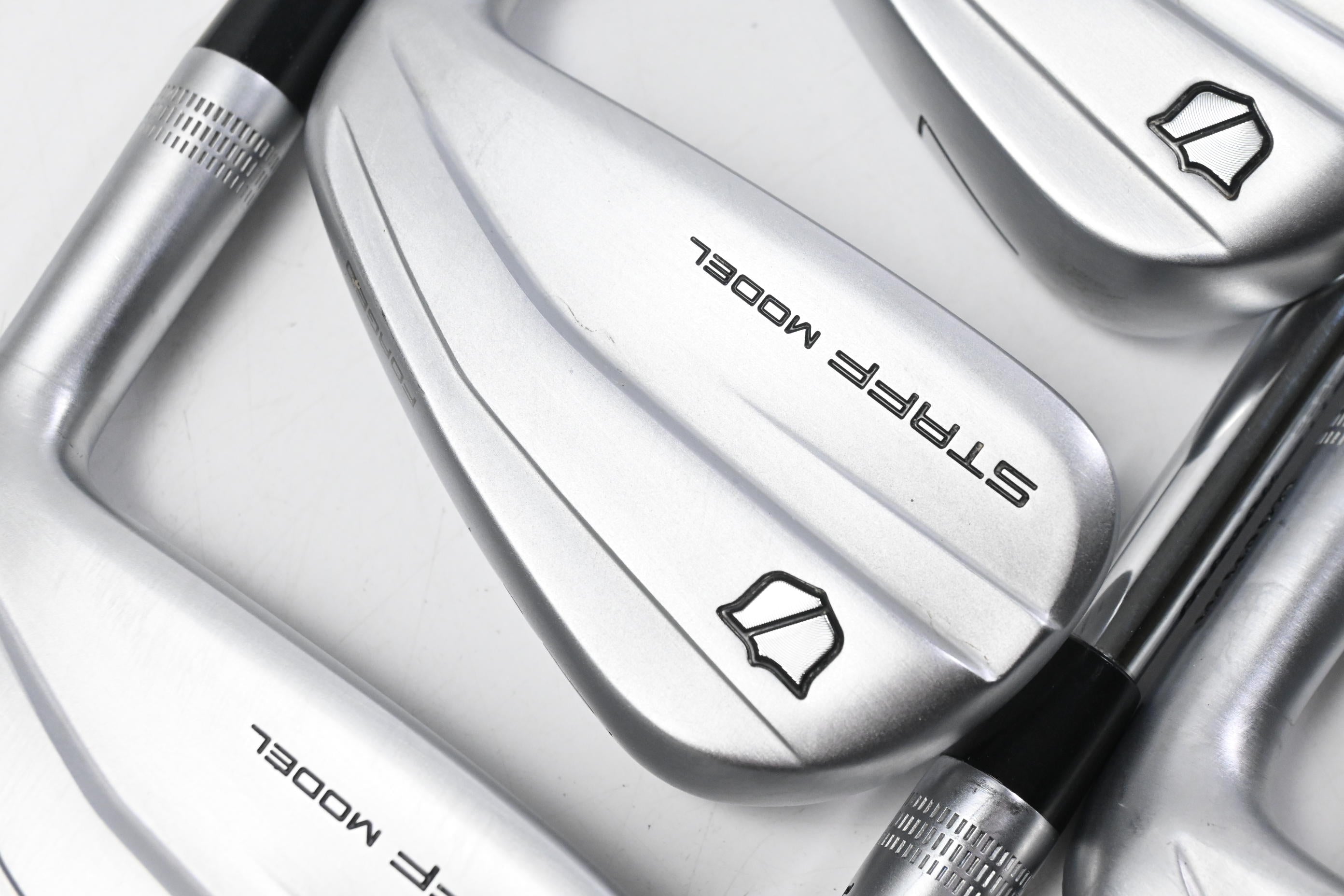 Wilson Staff Model XB Irons / 5-PW / Regular Flex N.S.Pro Modus3 Tour 105 Shafts