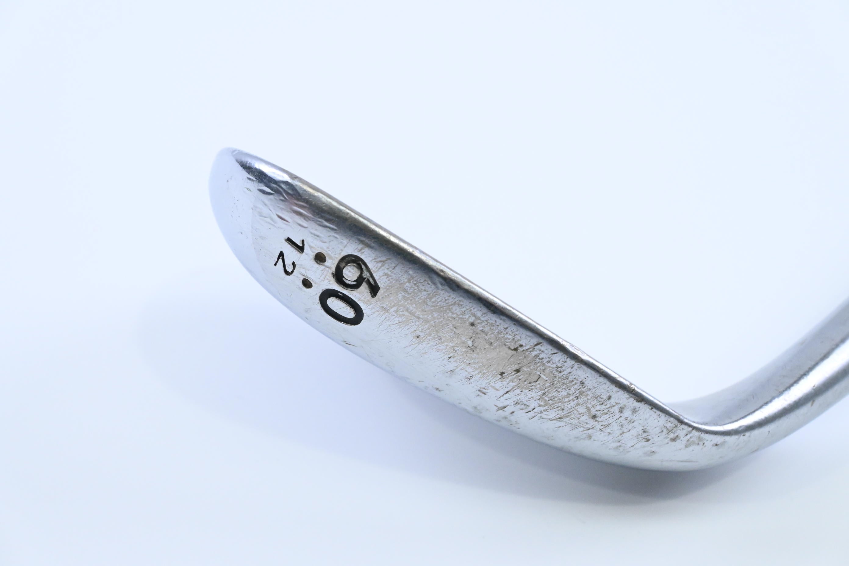 Cleveland 588 RTX Lob Wedge / 60 Degree / Wedge Flex Dynamic Gold Shaft