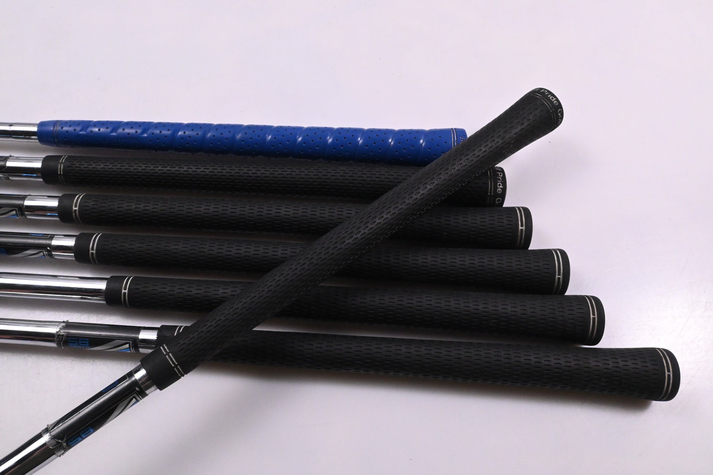 Taylormade Speedblade Irons / 5-PW+SW / Regular Flex Speedblade Shafts