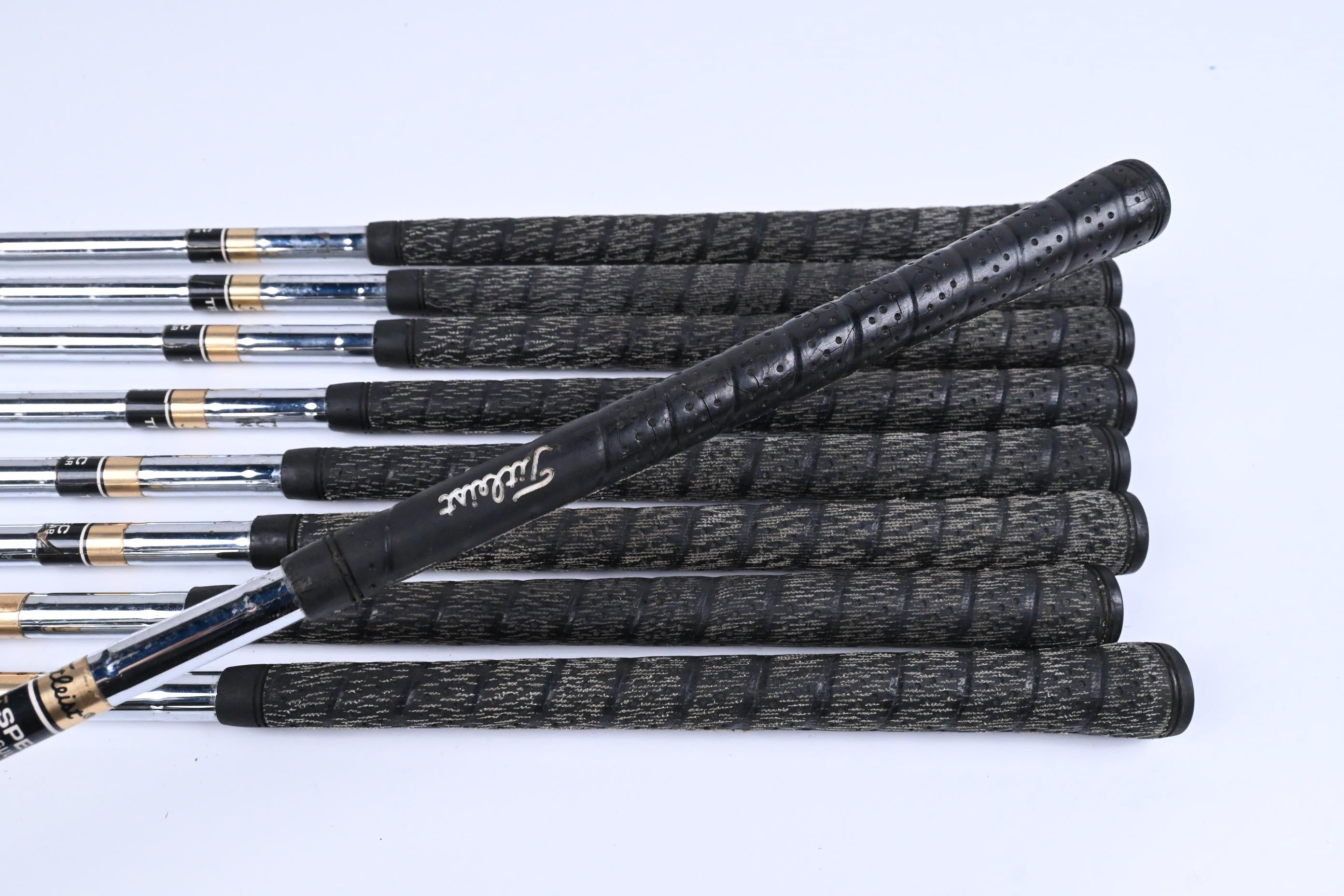 Titleist DCI 981 Irons / 3-PW+SW / Regular Flex Titleist Tri-Spec Shafts