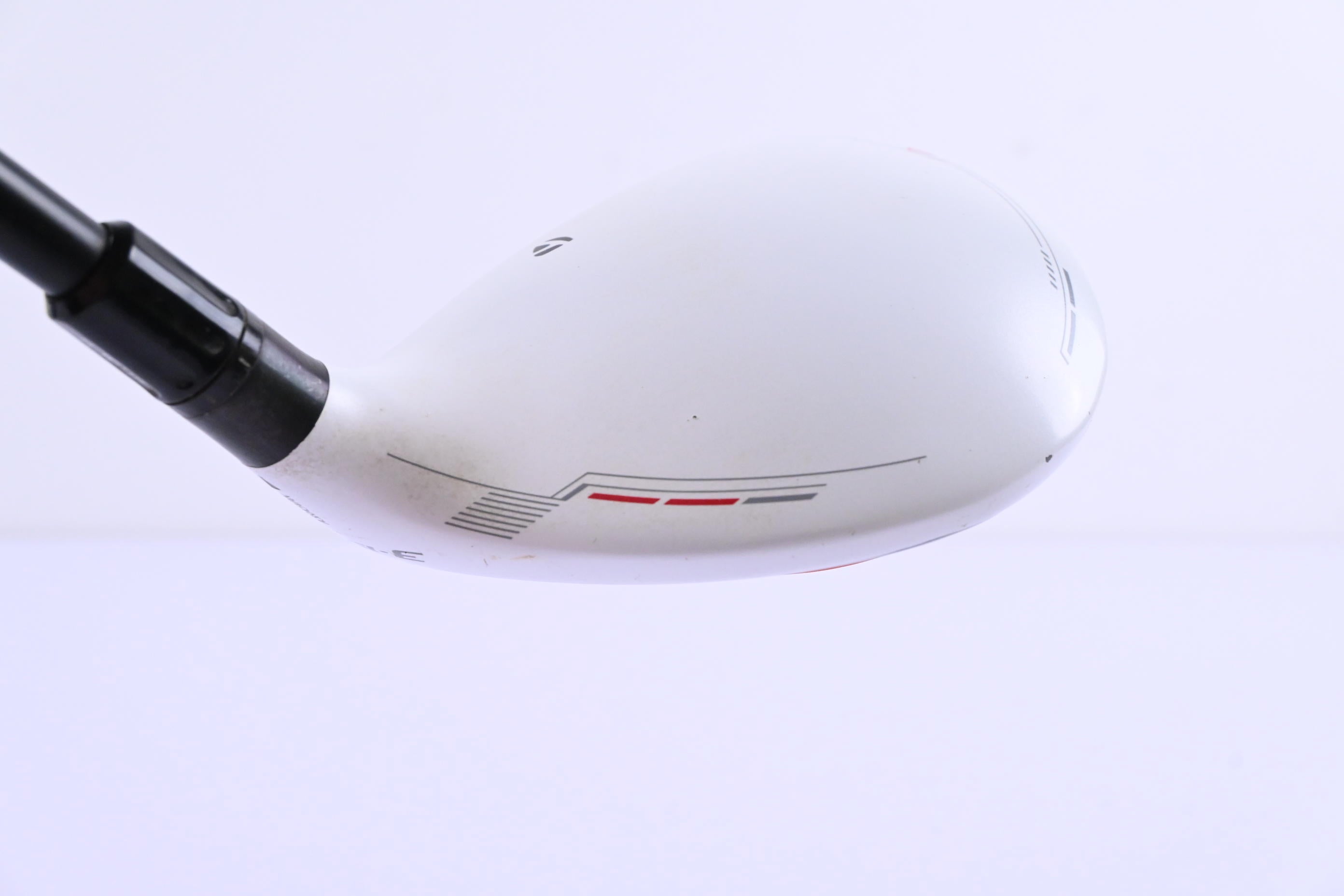 Taylormade R11 #3 Wood / 15.5 Degree / Stiff Flex Fujikura Blur 60 Shaft